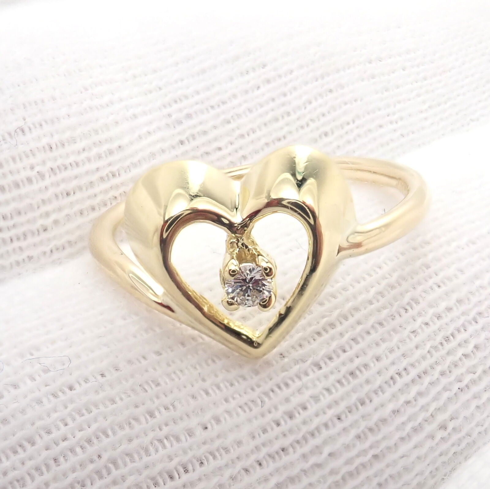 Authentic Vintage Tiffany & Co 18k Yellow Gold Diamond Heart Ring - Elegant Jewelry for Women, Perfect for Anniversary Gifts & Special Occasions