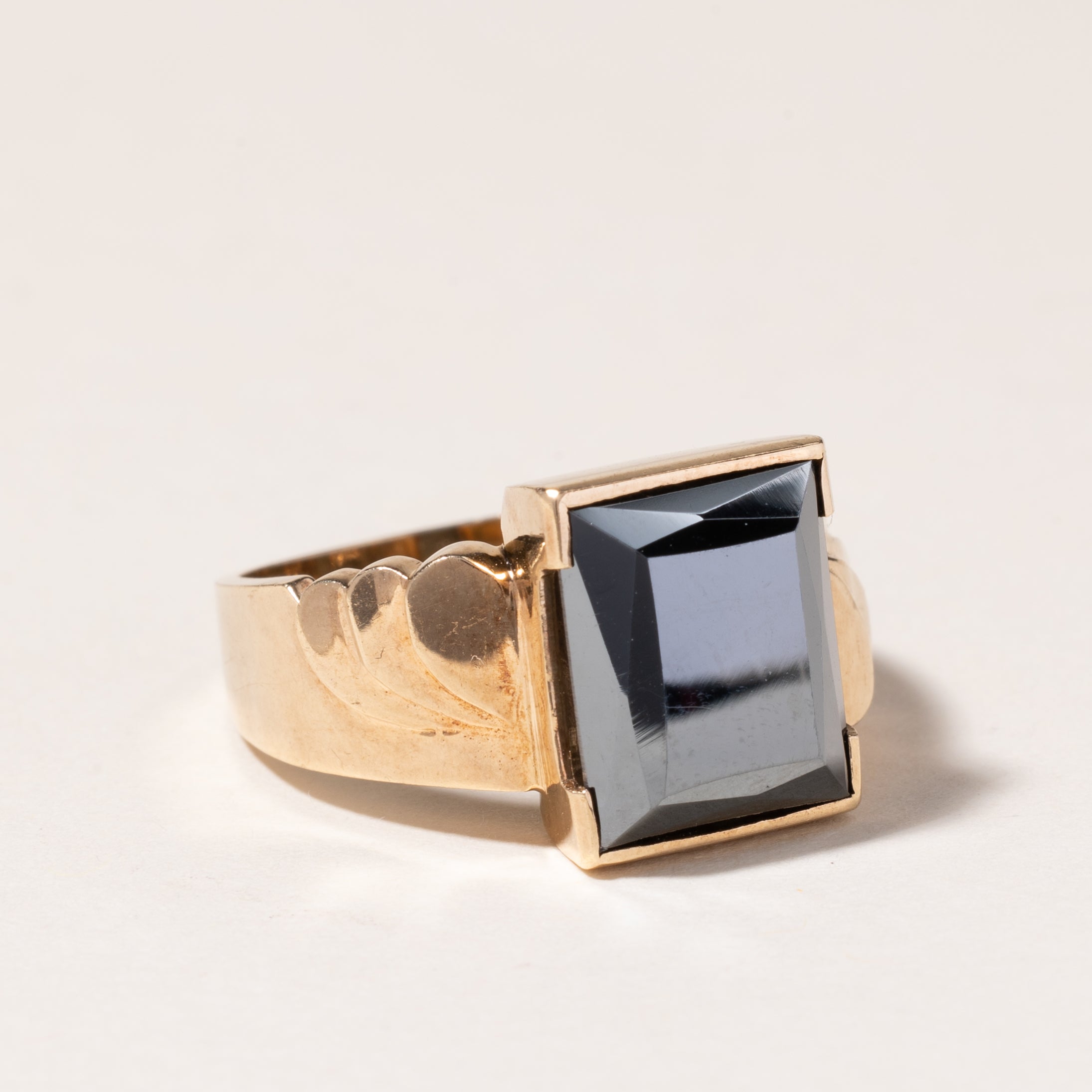 10K Yellow Gold Hematite Ring for Women | 3.29ct Genuine Hematite Stone | Size 8.5 | Elegant Dainty Jewelry Gift for Anniversary, Birthday & Special Occasions | Perfect for Everyday Wear & Evening Events
