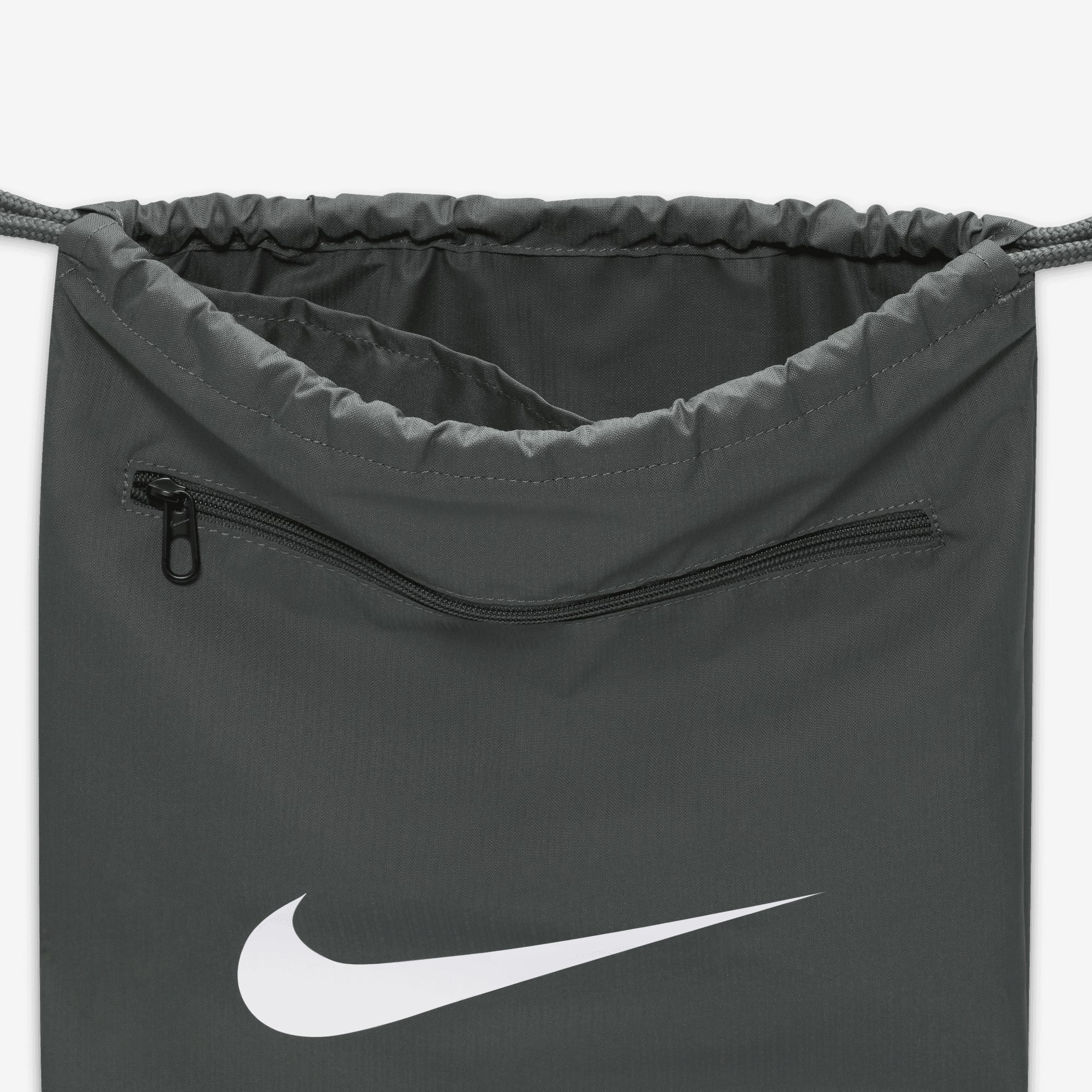 Nike Brasilia 9.5 Gym Duffel Bag for Men & Women - Large Sports Tote with Shoulder Strap - Perfect for Workout, Travel, Gym & Sports Equipment Storage