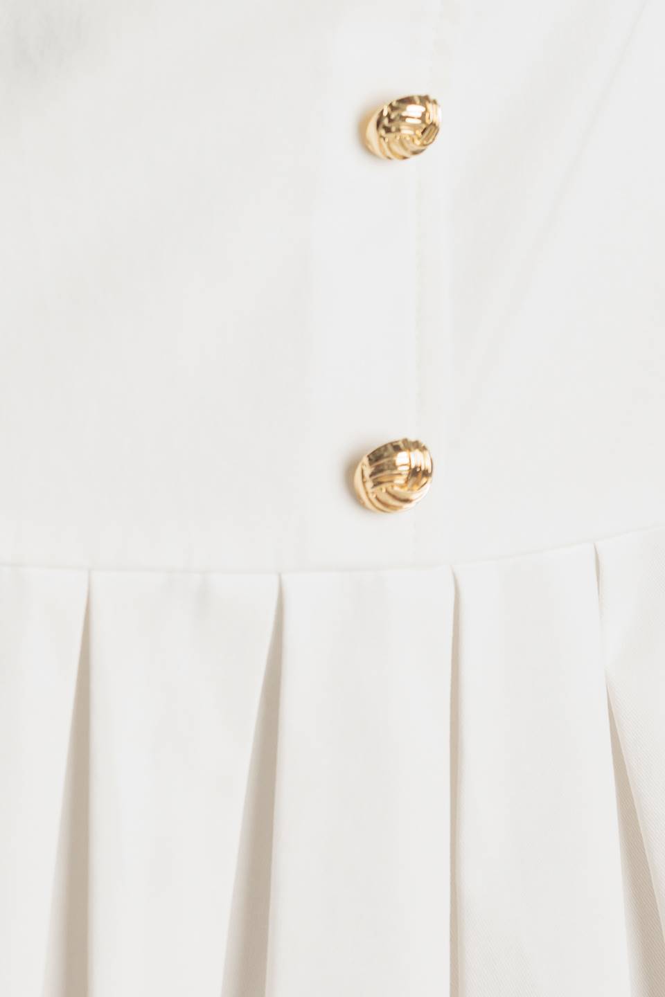Elegant White Pleated Mini Skirt Dress - Women's Fashion for Parties, Dates & Casual Outings