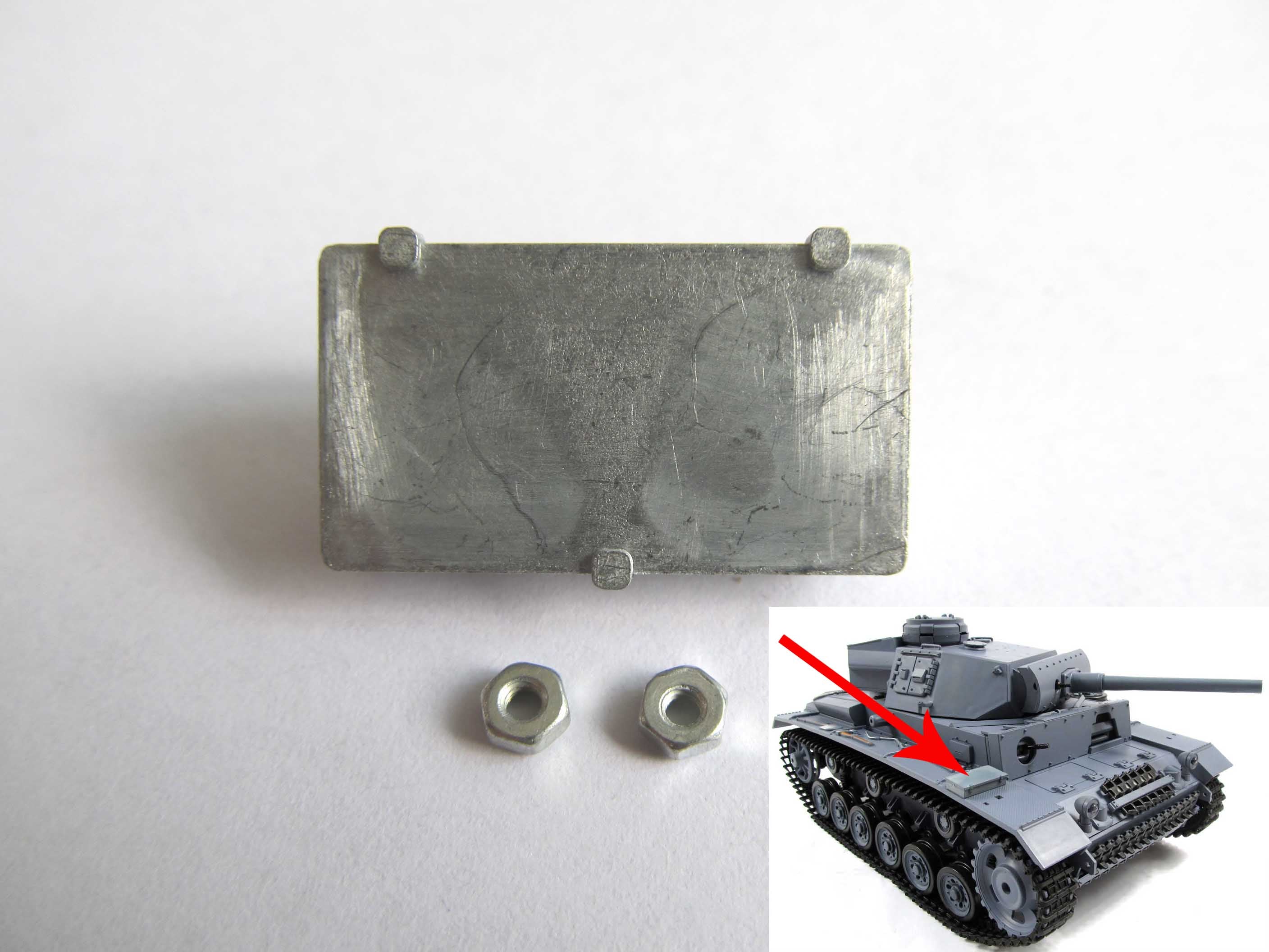 1/16 Mato RTR German Panzer III Metal Tank Spare Parts Set - Fire Extinguisher, Upper Hull, Box Bar, Rear Stand & Front Plate for RC Military Model Collectors & Battle Scenes