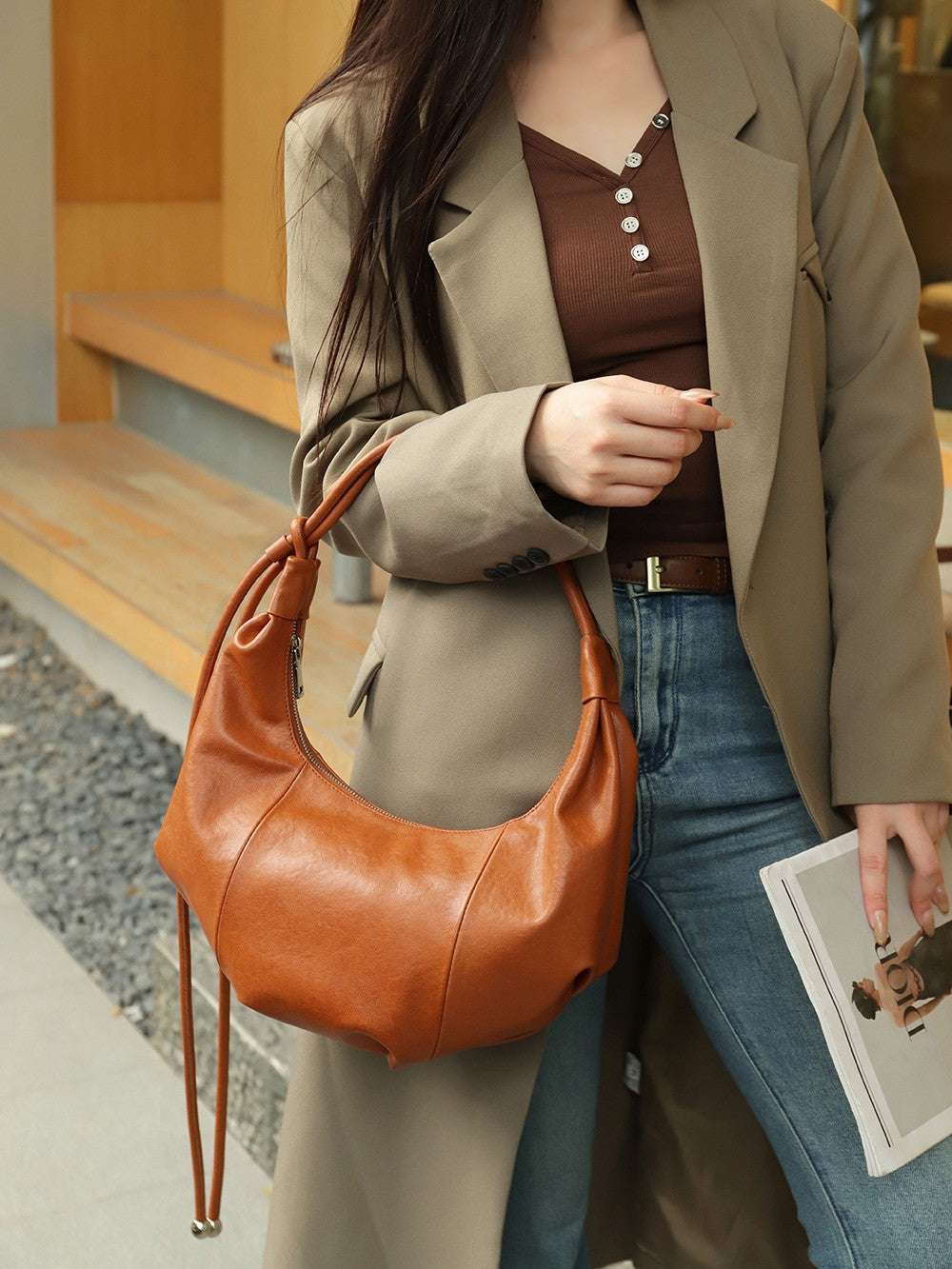 Stylish Crescent Shoulder Bag for Women - Fashionable Crossbody Purse with Adjustable Strap, Perfect for Daily Use, Travel, and Shopping