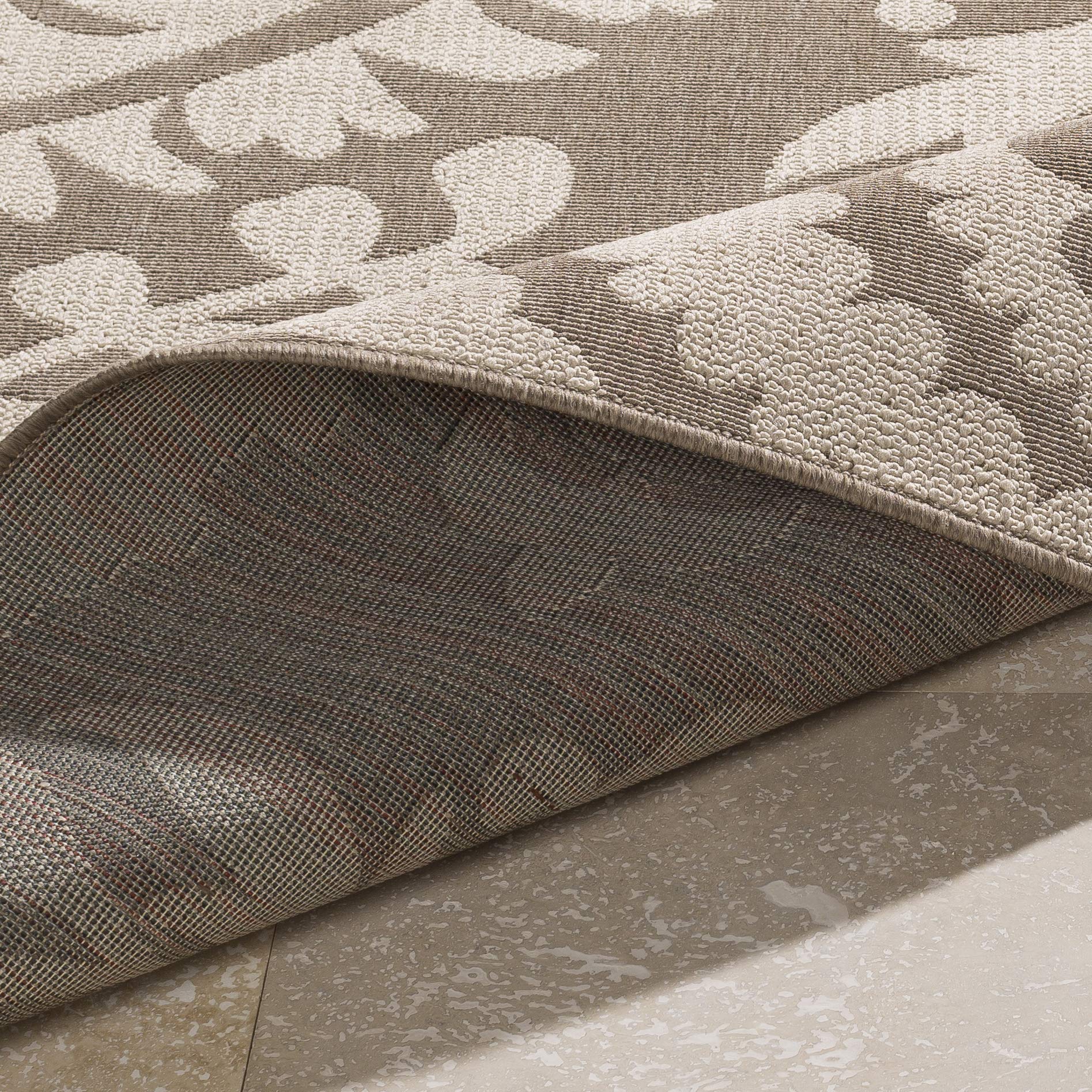 Premium Alysia Beige and Cream Indoor/Outdoor Round Area Rug 8'9