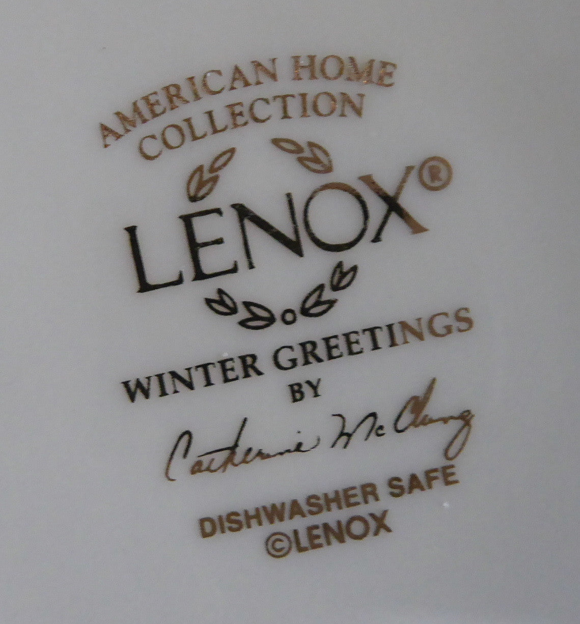 Lenox Winter Greetings Large Teapot with American Red Cardinal & Holly Design - Perfect for Christmas Tea Parties & Holiday Home Decor