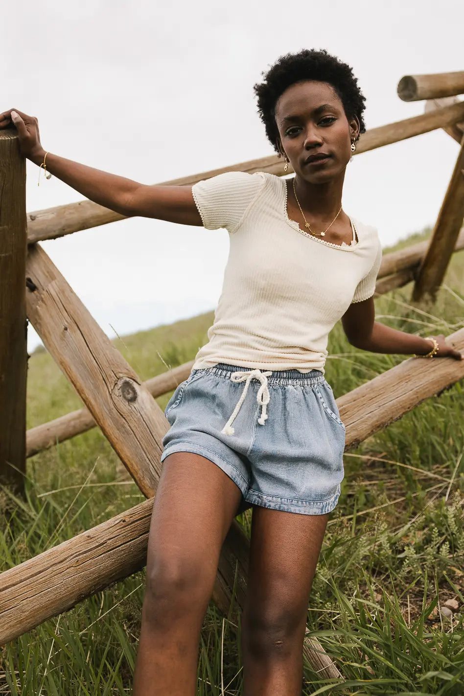 Aybree Ribbed Tee in Cream | Soft Cotton Women's T-Shirt | Casual & Layering Essential | FINAL SALE | Perfect for Everyday Wear, Date Nights & Weekend Outfits