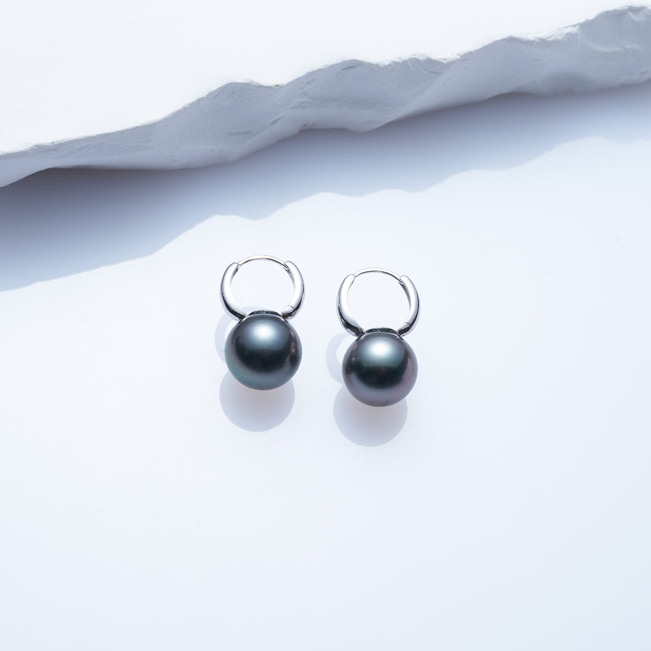 18K Gold Tahitian Pearl Earrings - AAA Grade Cultured Pearls, Hypoallergenic Luxury Jewelry for Women | Perfect for Weddings, Anniversaries & Special Occasions