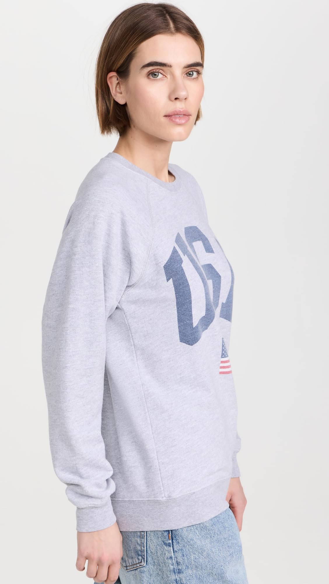 Women's USA Flag Graphic Sweatshirt - Soft & Comfortable Pullover Hoodie for Casual Wear, Workout & Patriotic Events