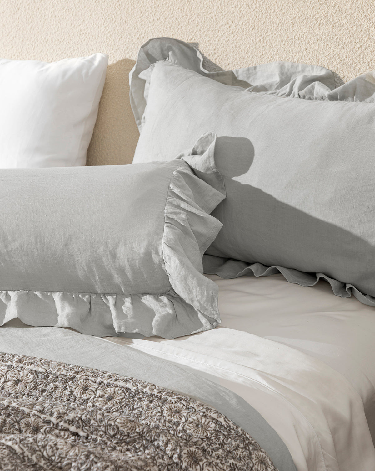Premium Ruffle Linen Shams Set of 2 - 100% Natural European Flax Bedding Pillowcases for Master Bedroom & Guest Room Decor