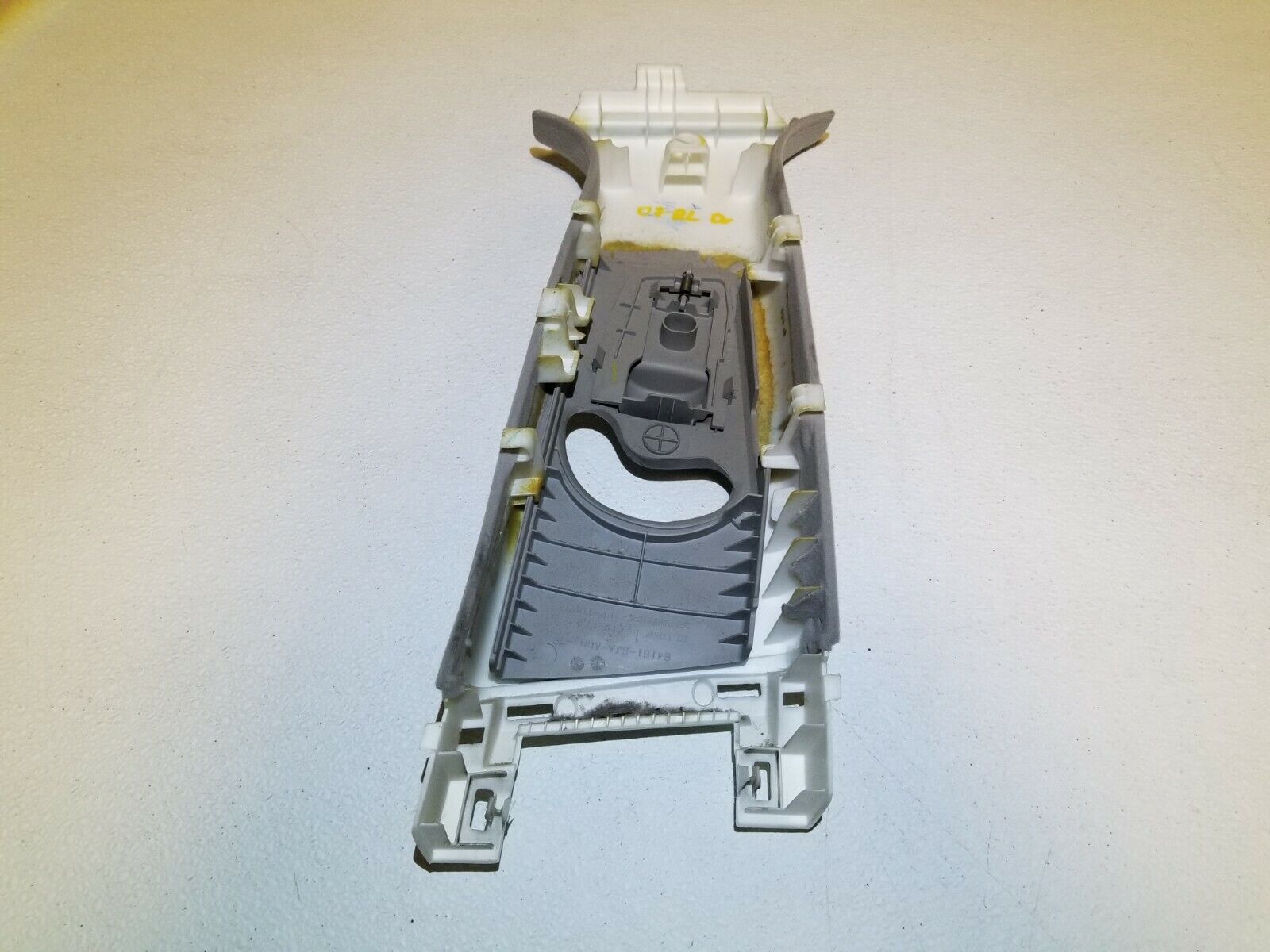 2005-2008 Acura RL Left Driver Side Upper B Pillar Trim Panel - OEM Replacement Part for Interior Door Frame Protection & Style Enhancement