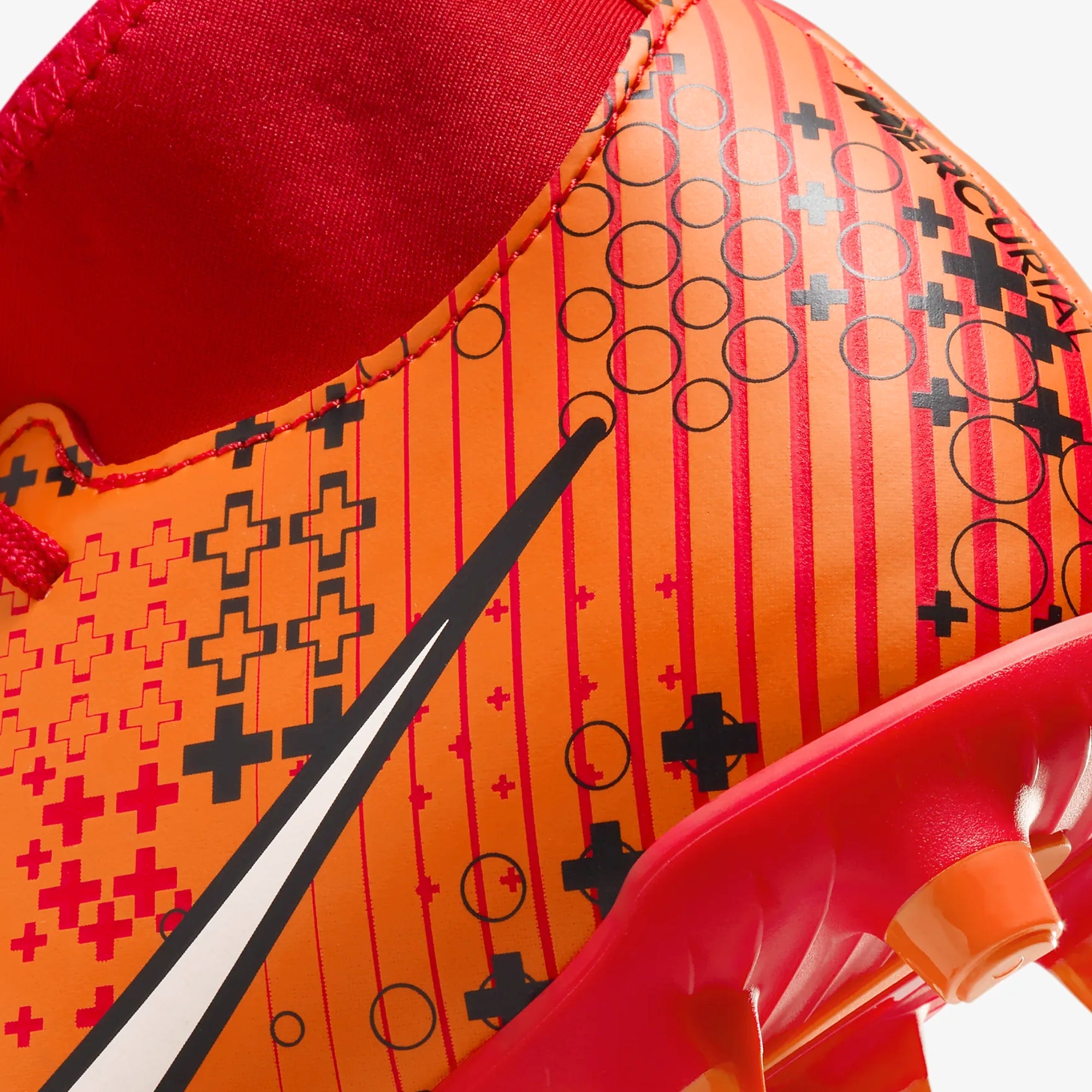 Nike Jr. Mercurial Superfly 9 Club Soccer Cleats - Lightweight Football Shoes for Youth with Dream Speed Technology - Perfect for Training & Match Play on Grass Fields