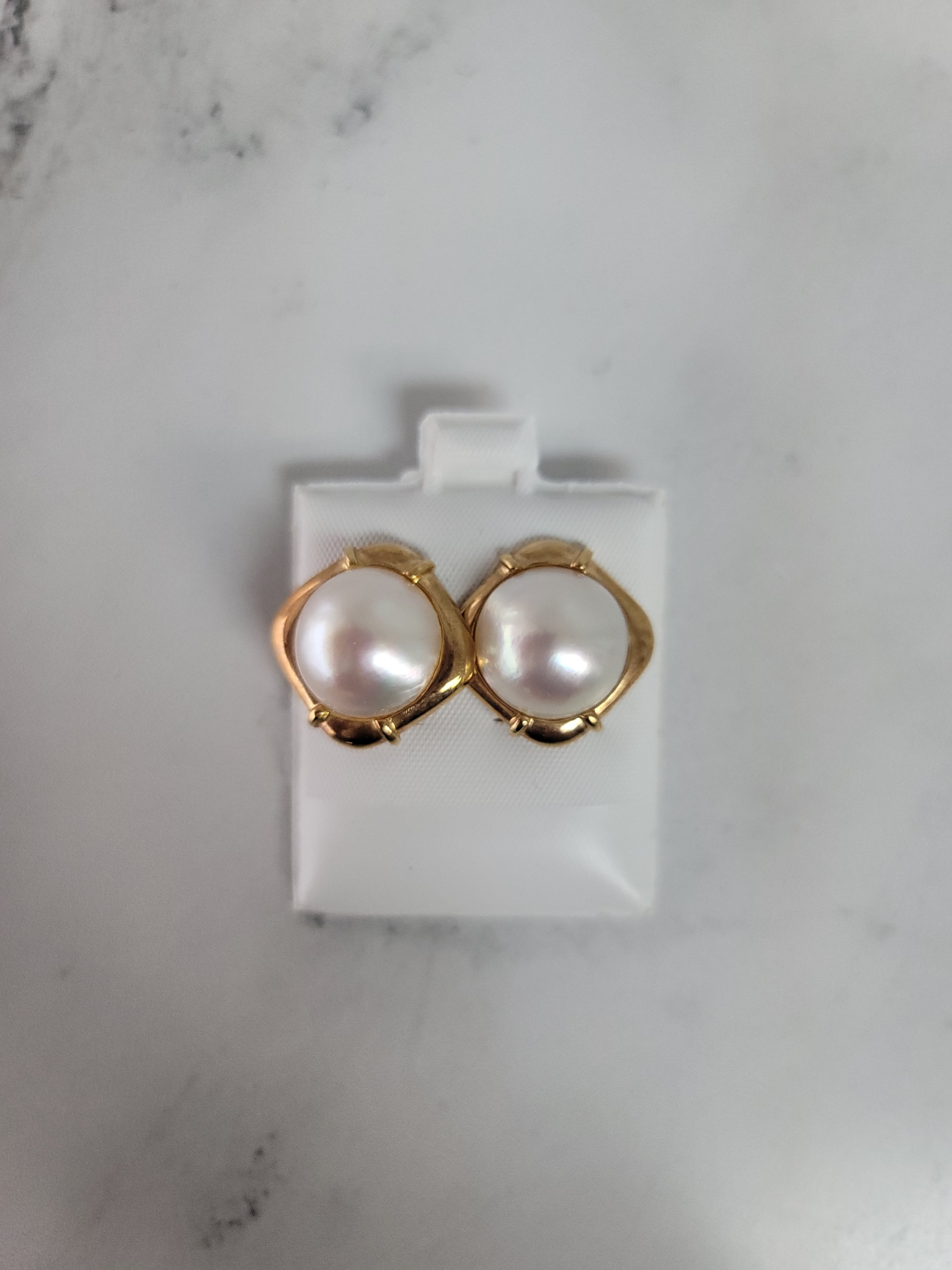 Elegant Mabe Pearl Omega Clip-On Earrings with Square Gold Setting – Perfect for Weddings, Parties & Special Occasions