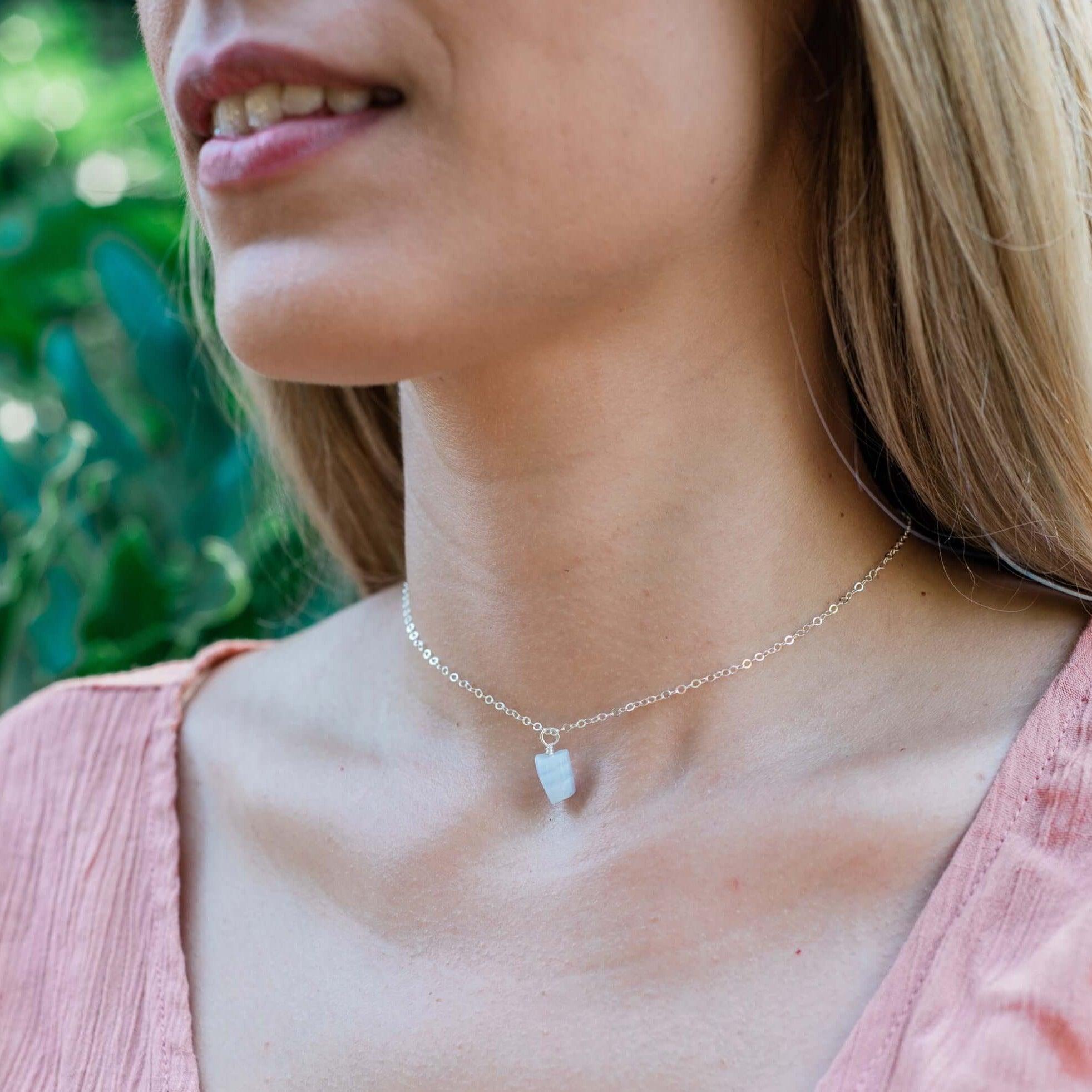 Tiny Rough Blue Lace Agate Gemstone Pendant Choker Necklace - Natural Stone Jewelry for Women, Boho Style Layering Piece - Perfect for Everyday Wear, Gift Giving & Spiritual Healing