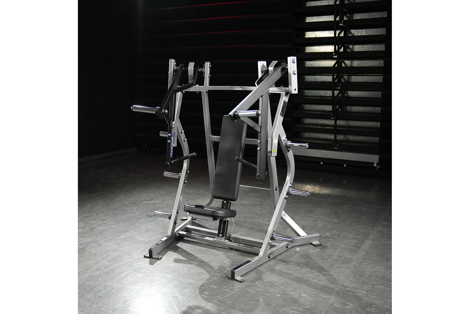 Hammer Strength Plate Loaded Iso-Lateral Bench Press - Commercial Gym Equipment for Home & Professional Strength Training