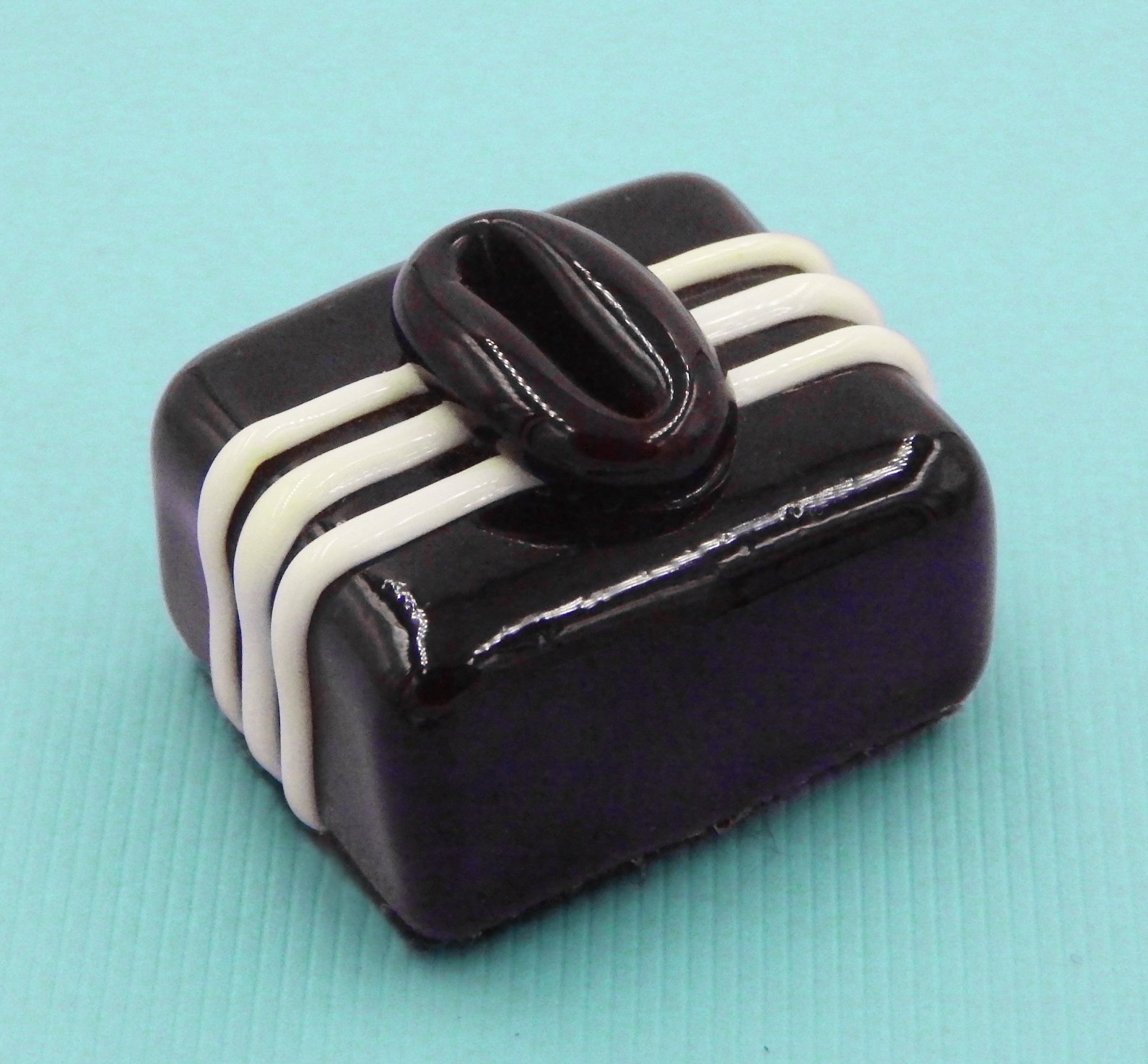 Handmade Glass Chocolate Coffee Bean Candy Gift - Vanilla Flavor for Parties & Gifts