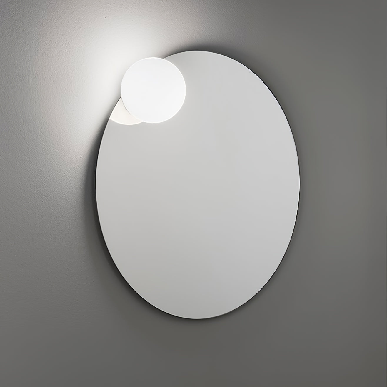 Circ 3702 Modern Wall Lamp - Sleek LED Sconce Light for Bedroom, Living Room & Hallway - Energy Efficient Indoor Lighting Fixture