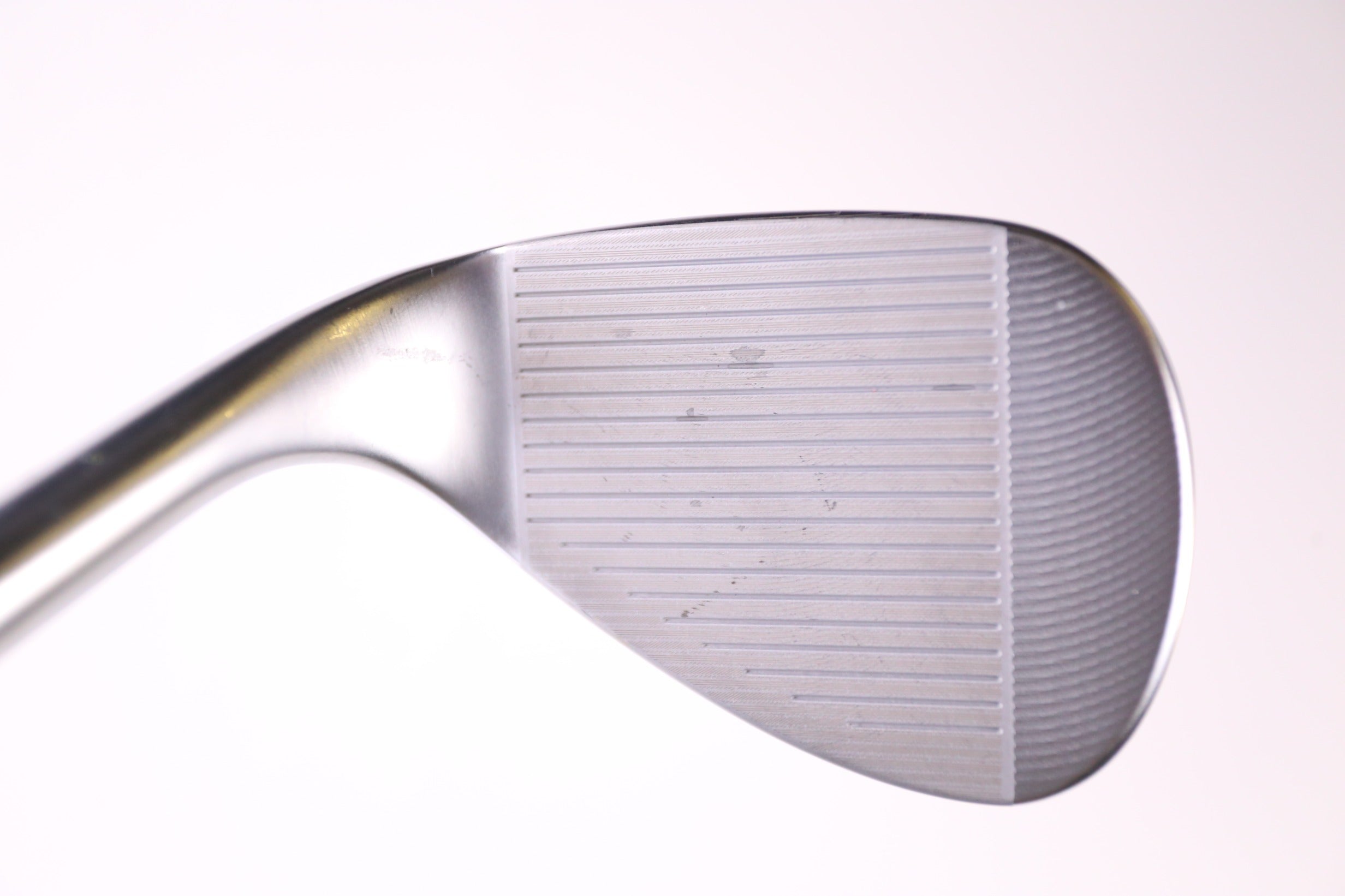Used Cleveland CBX4 Lob Wedge 60° Right Handed Stiff Flex Golf Club - Perfect for Short Game Shots & Bunker Play