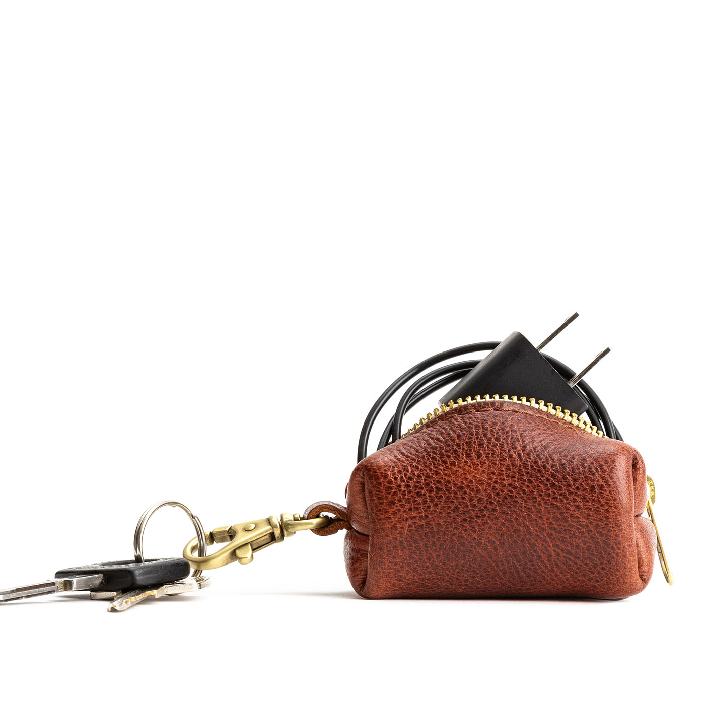 Dopp Keychain - Durable Leather Key Holder with Carabiner Clip for Keys, Wallet & Everyday Essentials | Perfect for Travel, Gym & Outdoor Activities