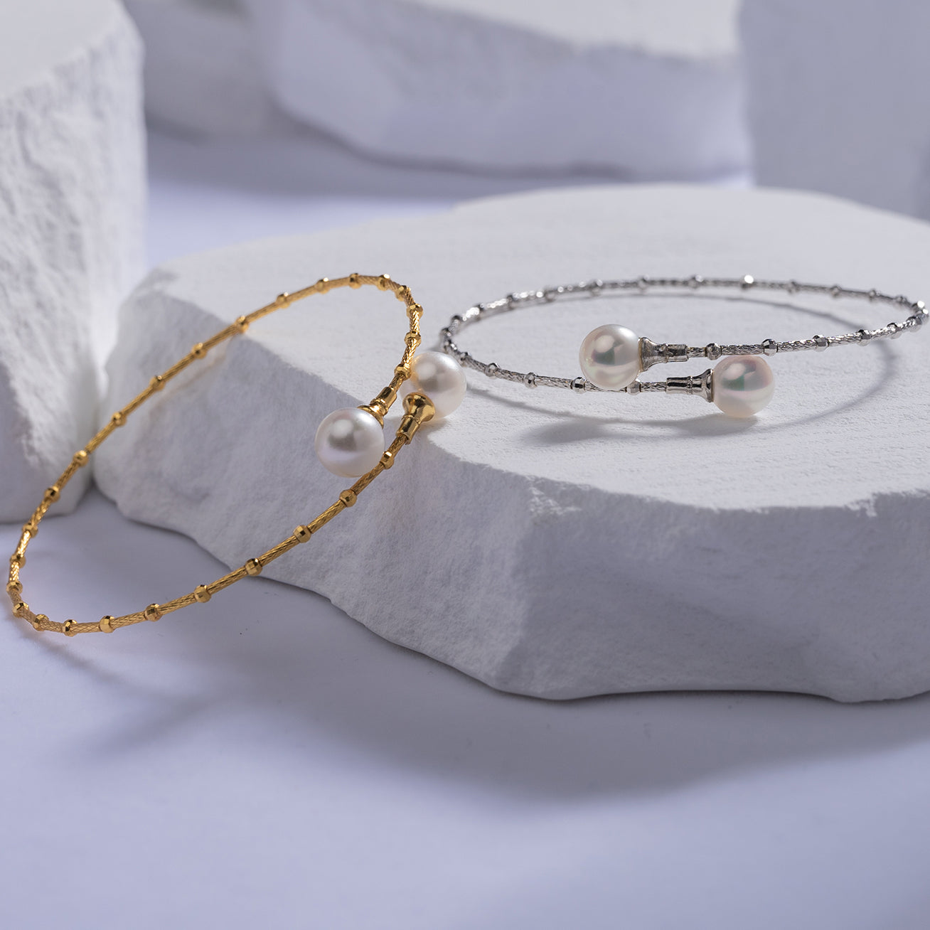 18K Solid Gold Freshwater Pearl Bracelet for Women | Elegant Pearl Jewelry Gift | Perfect for Weddings, Anniversaries & Special Occasions | KB00002