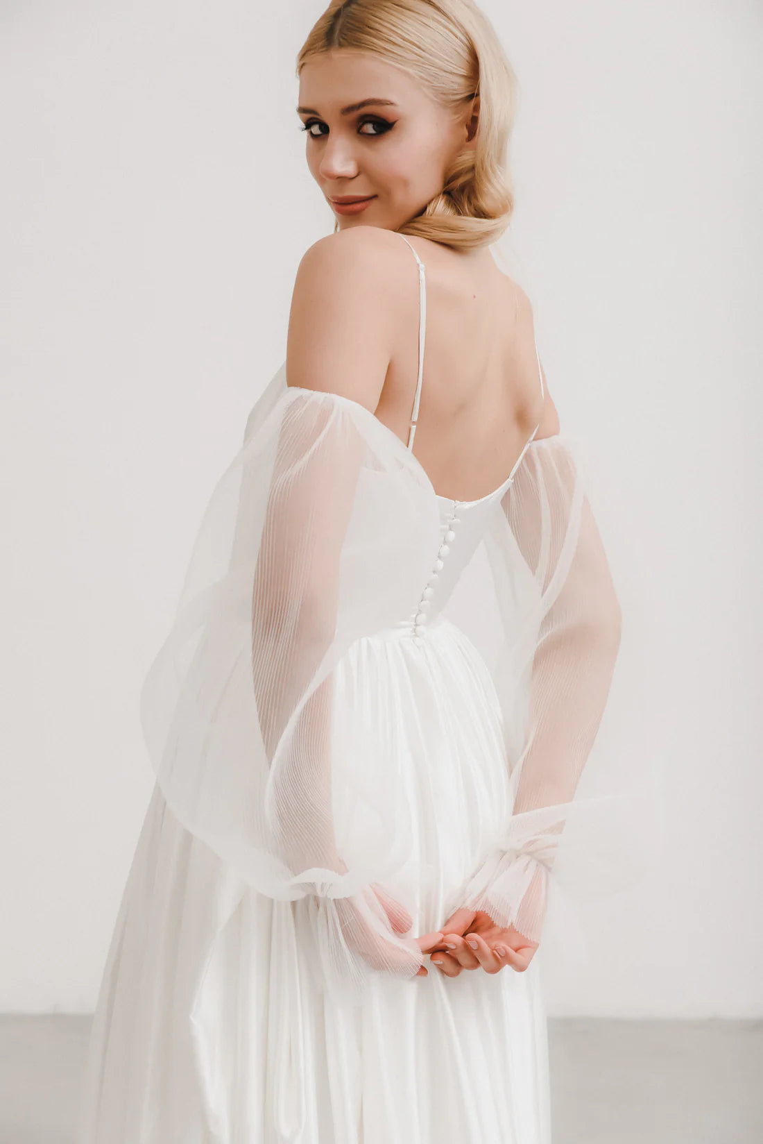 Mary Sleeves - Elegant Lace Long Sleeves for Women | Perfect for Weddings, Parties & Formal Occasions