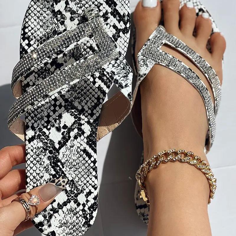 Sparkling Rhinestone Flip Flops for Women - Stylish Summer Sandals with Crystal Embellishments | Perfect for Beach, Pool Parties & Casual Outings