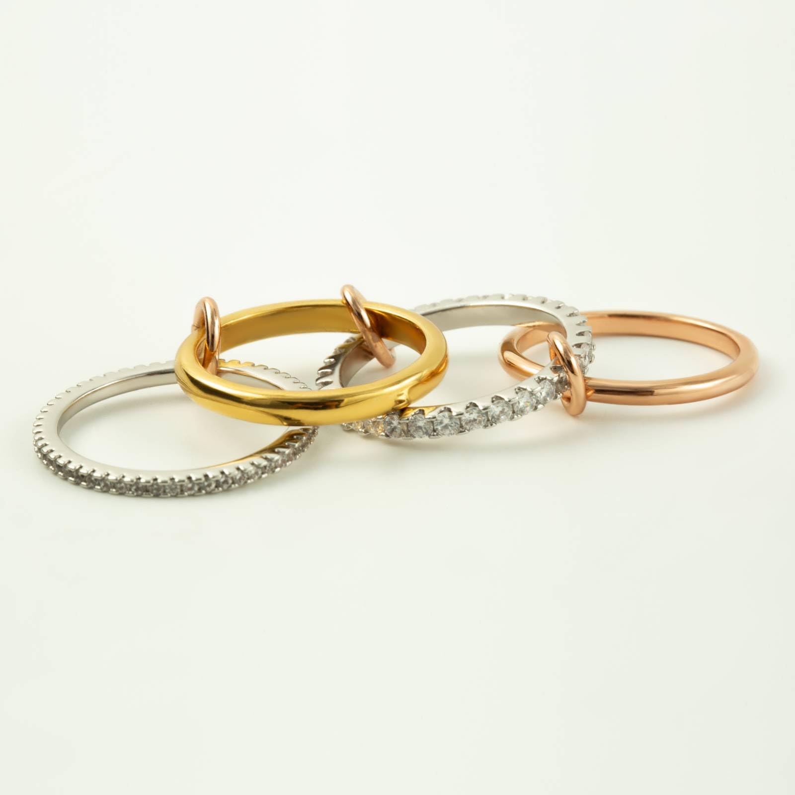 18k Gold Plated Stackable Rings for Women - Non-Tarnish Dainty Cubic Zirconia Rings Set, Elegant Knuckle Rings - Perfect for Everyday Wear, Gift Giving & Layering Jewelry Looks