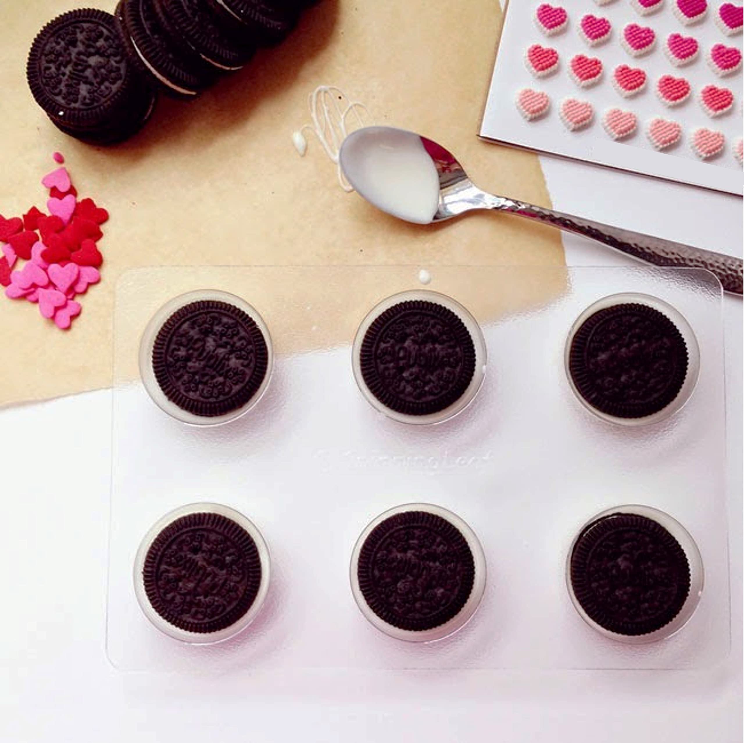 Kedudes 3-Pack Round Cookie Molds - Oreo Compatible Baking Molds for Cookies, Chocolate & Candy | Non-Toxic Plastic Cookie Cutters | Perfect for Holiday Baking, DIY Desserts & Homemade Soap Making