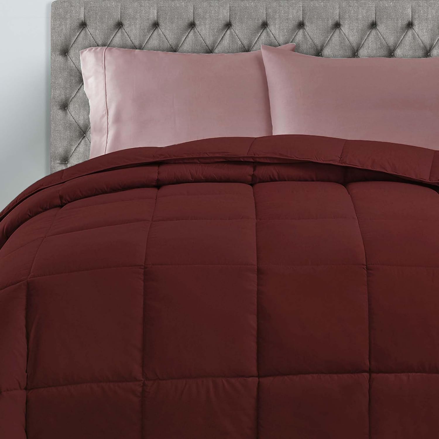 All-Season Reversible Down Alternative Comforter - Lightweight & Hypoallergenic Bedding for Year-Round Comfort - Perfect for Master Bedroom, Guest Room & Dorm Use