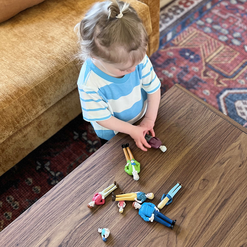 Caucasian Pretend Play Vinyl Family Figurines - 8 Piece Doll Set for Kids Role Play, Storytelling & Educational Activities | Perfect for Preschool Learning, Family Bonding & Imaginative Play