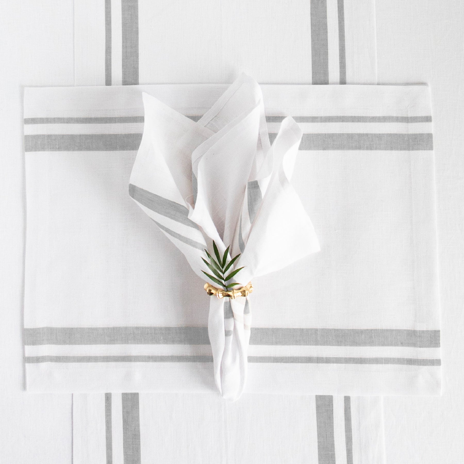 French Striped Placemats Set of 6 - Waterproof Woven Table Mats for Dining & Kitchen Decor - Perfect for Dinner Parties, Holiday Tablescapes & Home Styling
