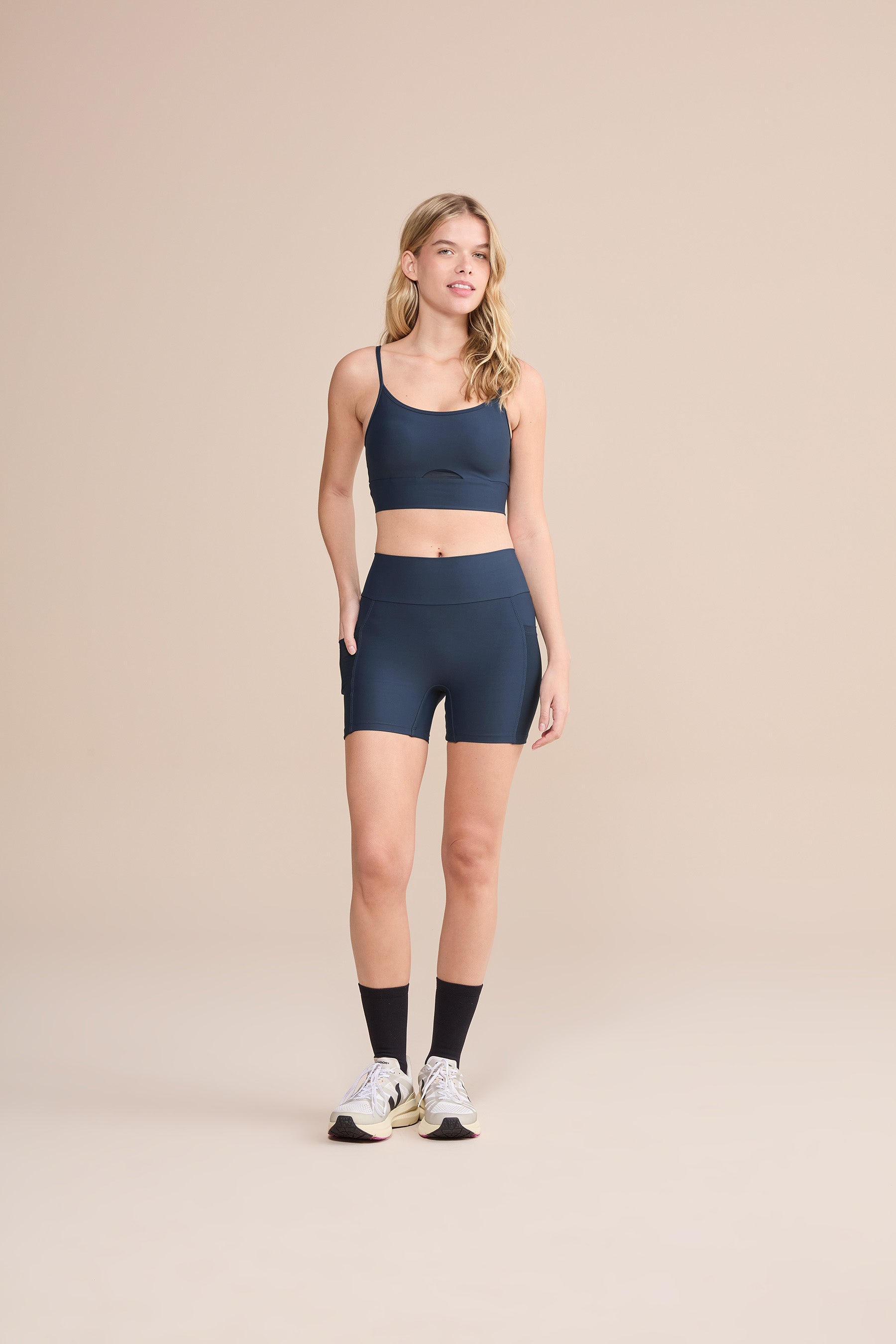 Hydefit® Adaptiv Strong Sports Bra - High Impact Workout Support for Women - Perfect for Running, Yoga & Gym Training