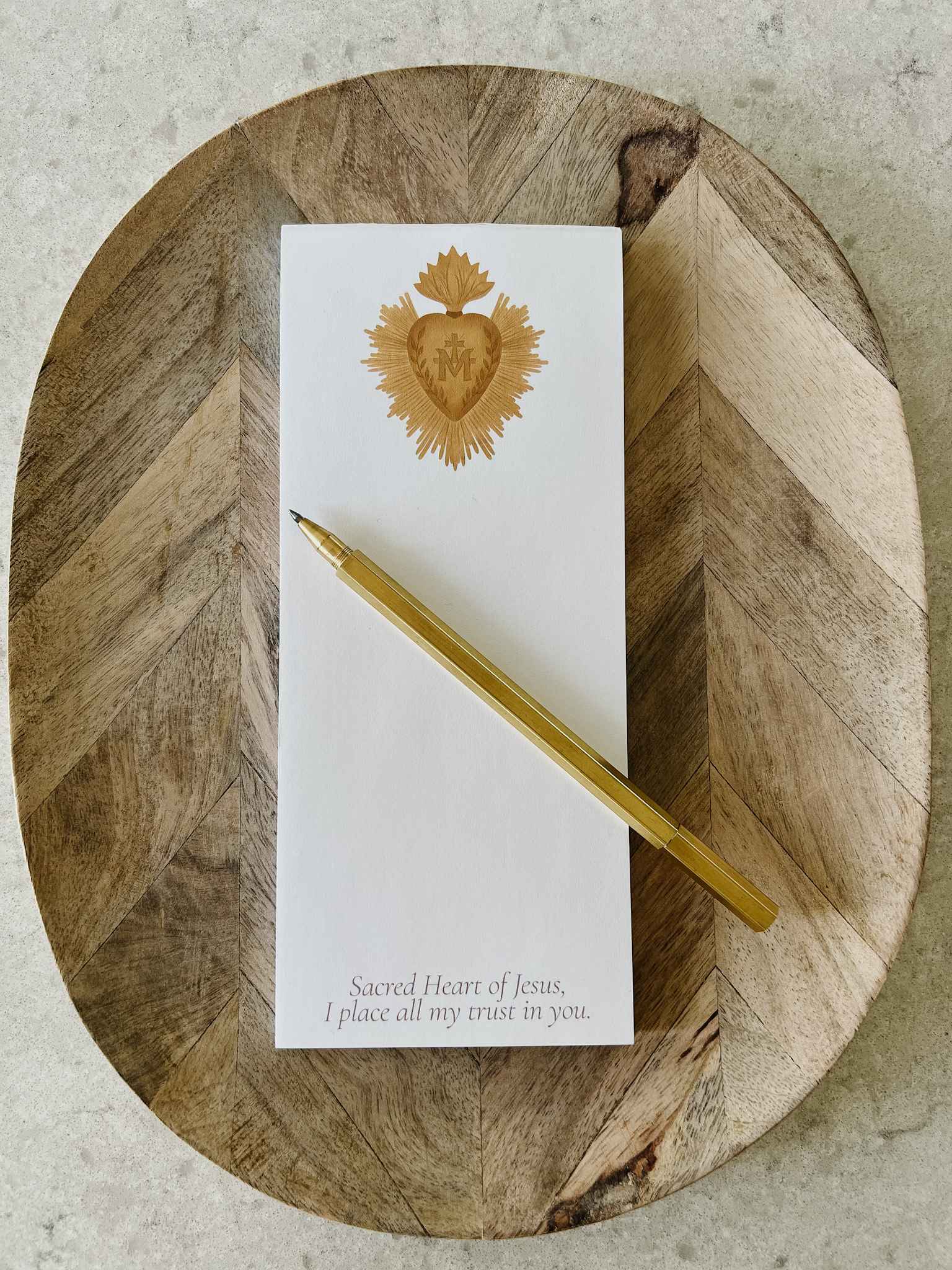 Sacred Heart Notepad - Religious Journal, Prayer Notebook, Catholic Writing Pad for Bible Study, Church Notes & Spiritual Reflection - Perfect for Worship, Devotion & Faith Journaling