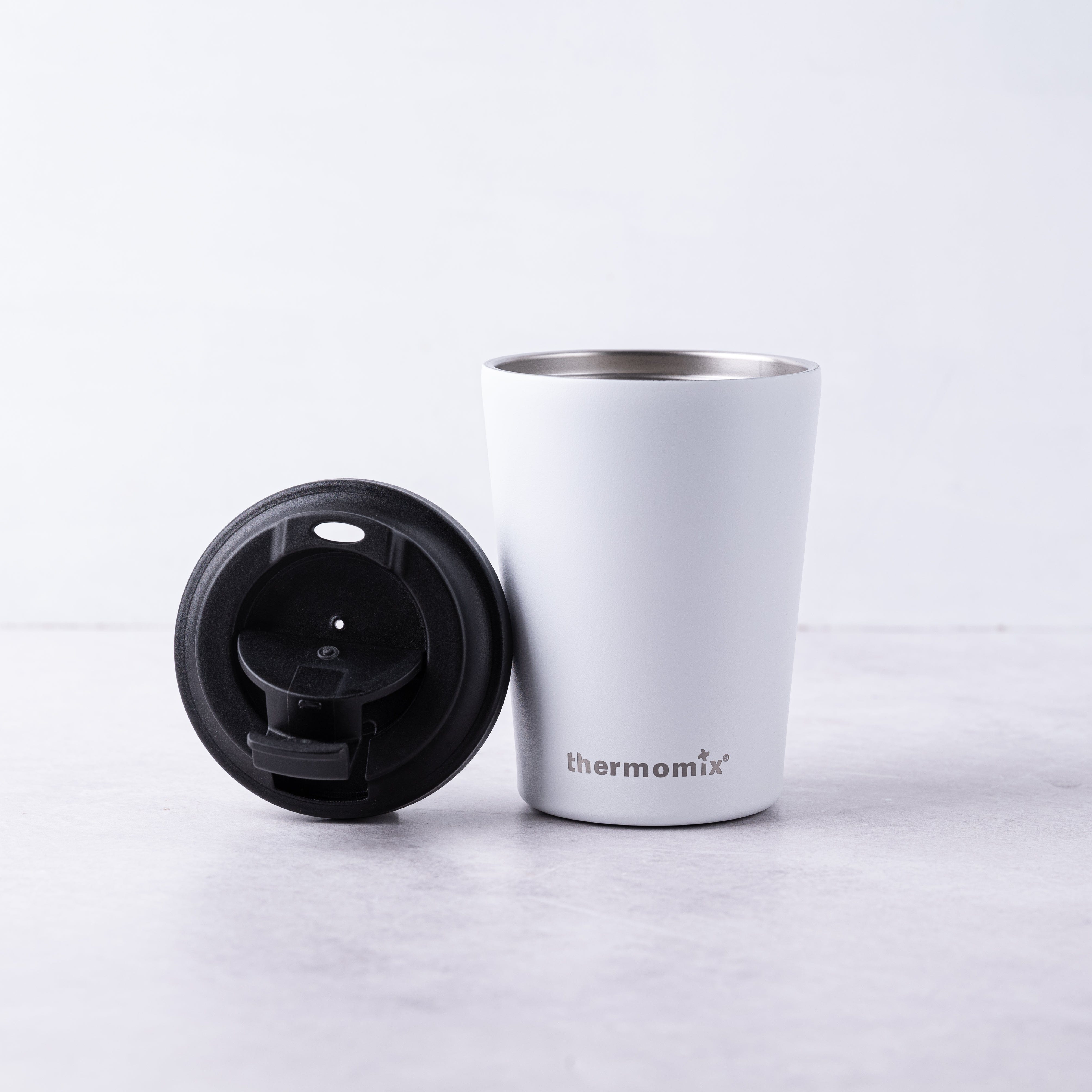 Eco-Friendly Reusable Coffee Cup - Insulated Travel Mug for Hot & Cold Drinks - Perfect for Office, Commute, and Outdoor Adventures