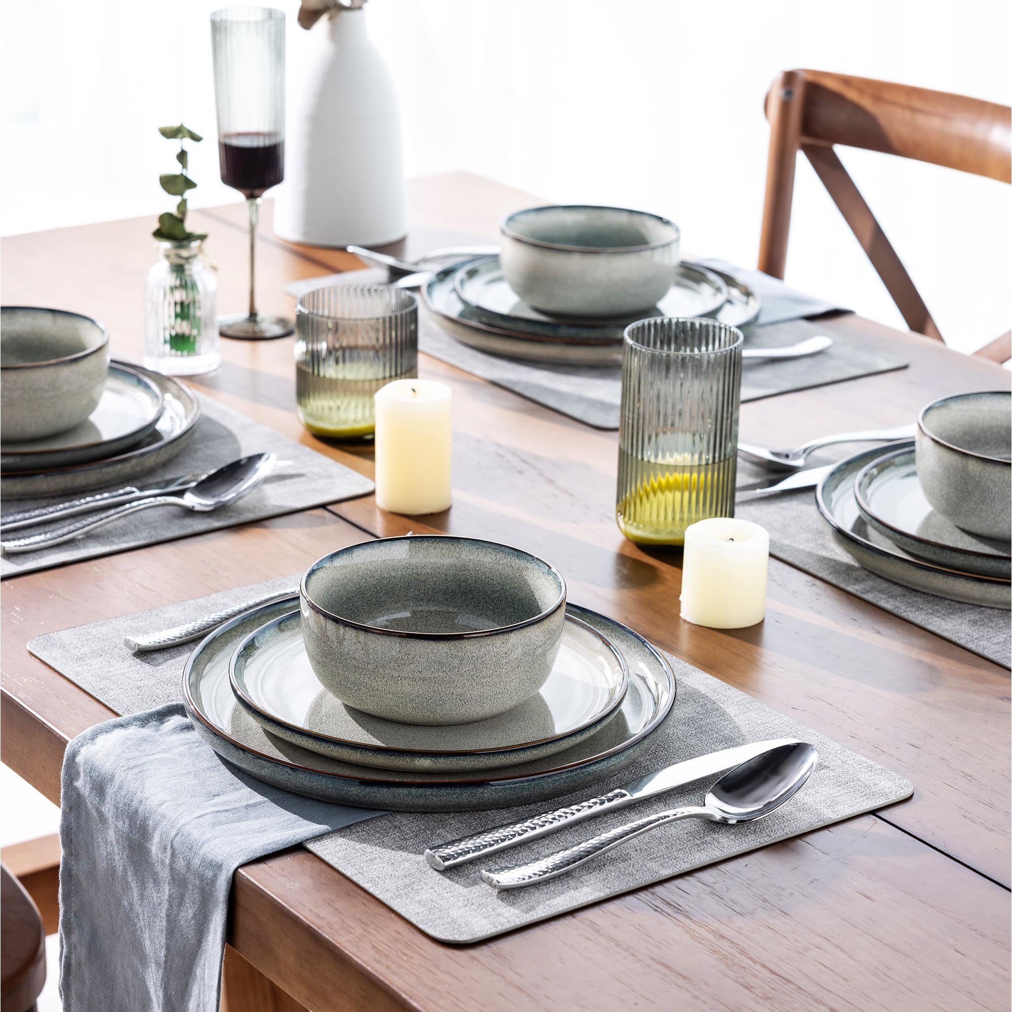 GBHOME 24-Piece Ceramic Dinnerware Set for 8, Stoneware Plates & Bowls Set - Scratch Resistant, Dishwasher & Microwave Safe, Reactive Glaze Green Wheat - Perfect for Family Dinners, Restaurants & Entertaining Guests