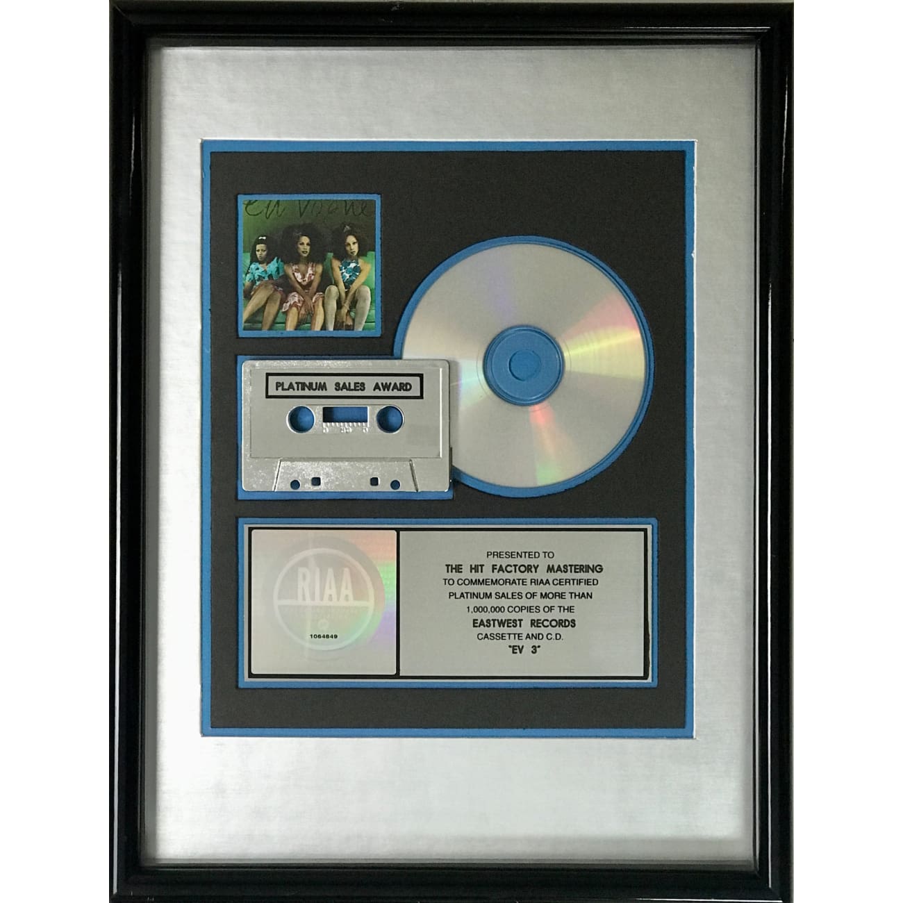 En Vogue EV3 RIAA Platinum Album Award - Official Music Collectible for Fans & Display - Perfect for Home Decor, Music Studios & Award Collections