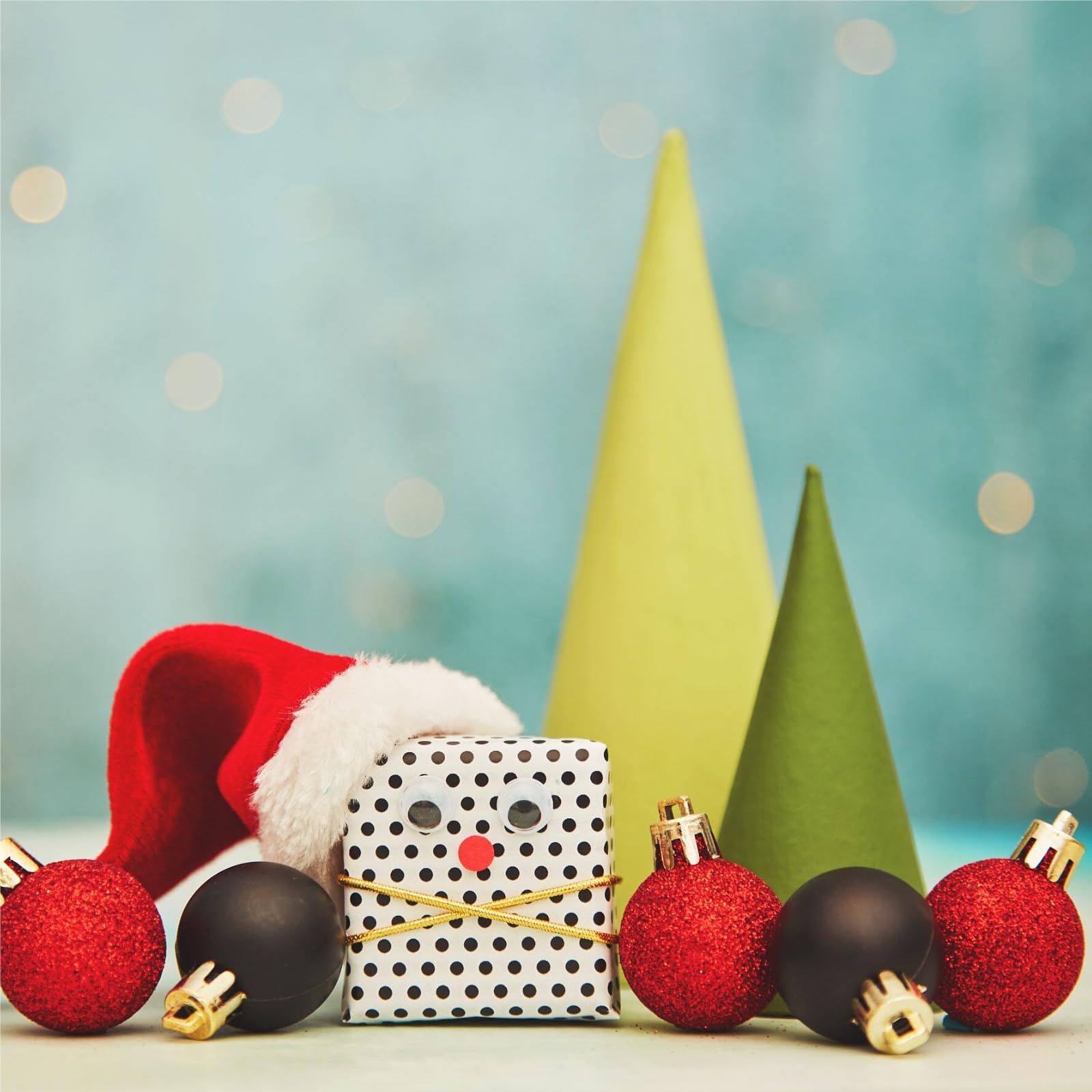 5-Pack Paper Mache Cones for Crafts - Open Bottom Cardboard Cones for DIY Christmas Tree Decorations, Xmas Party Supplies, Home Decor & Art Projects (5.7 x 2.8 Inch) - Perfect for Holiday Crafts, School Projects & Creative Decorating