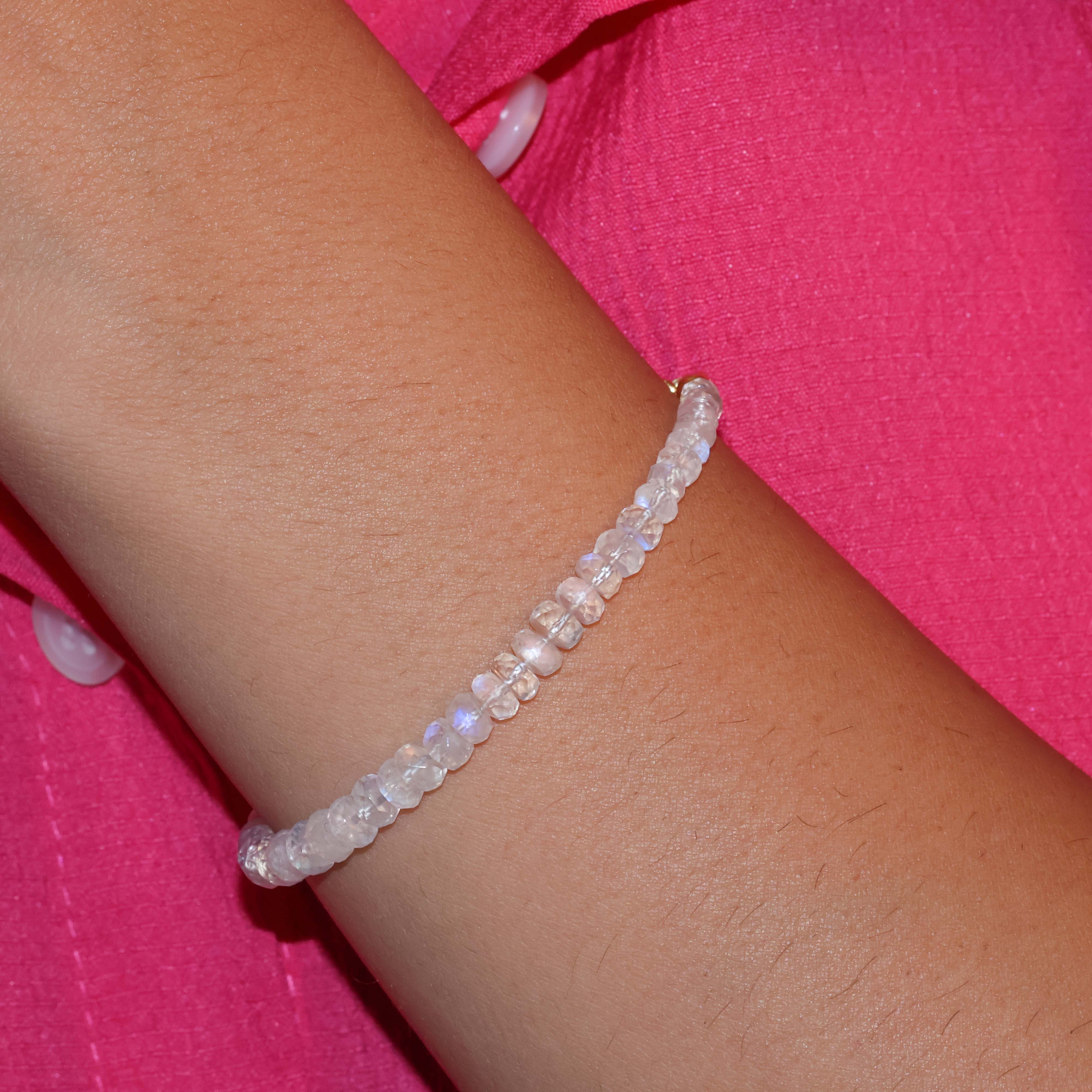 Natural Moonstone Beaded Bracelet - Handmade Boho Jewelry for Women, Healing Crystal Energy & Spiritual Gift - Perfect for Yoga, Meditation & Everyday Wear