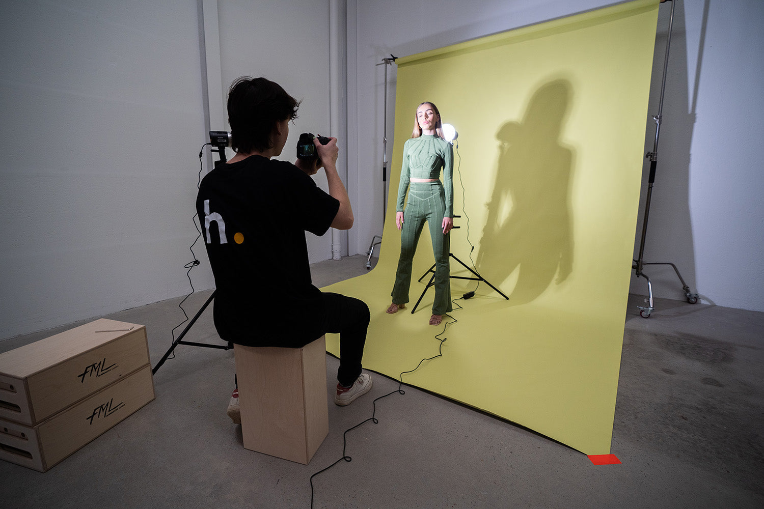 Professional Nested Apple Box for Filmmakers - Sturdy Wooden Film Production Equipment for Studio & On-Set Use - Perfect for Camera Rigging, Lighting Setup & Scene Blocking