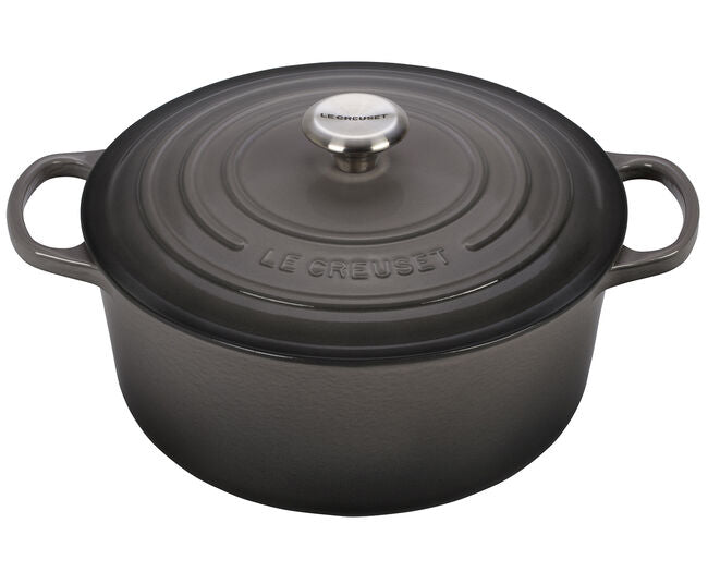 Le Creuset 7.25 Quart Round Dutch Oven - Enameled Cast Iron Cookware for Braising, Baking & Slow Cooking - Perfect for Soups, Stews & Family Dinners