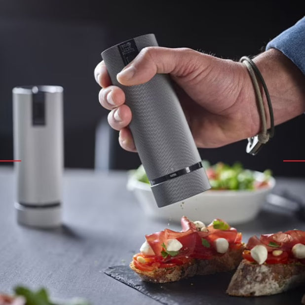 Premium Peugeot 6-Line Carbon Electric Pepper Mill - Adjustable Coarseness, Battery Operated Spice Grinder for Kitchen, Dining Table & Gourmet Cooking