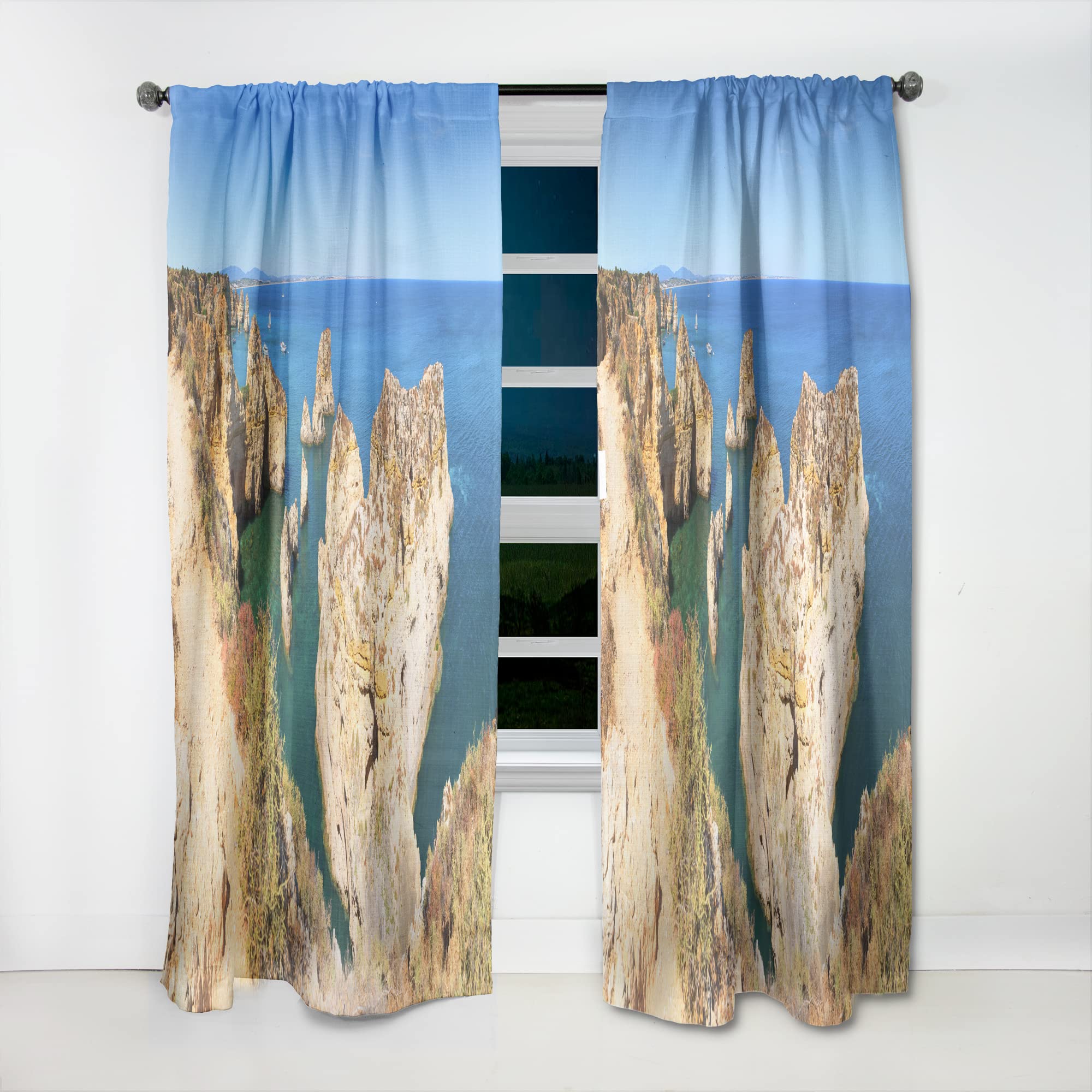 DesignQ Thermal Insulated Blackout Curtains - 'Rocky Bay in Portugal' Single Panel (52x90 inches) for Bedroom & Living Room - Noise Reducing, Energy Saving Window Drapes for Home Decor
