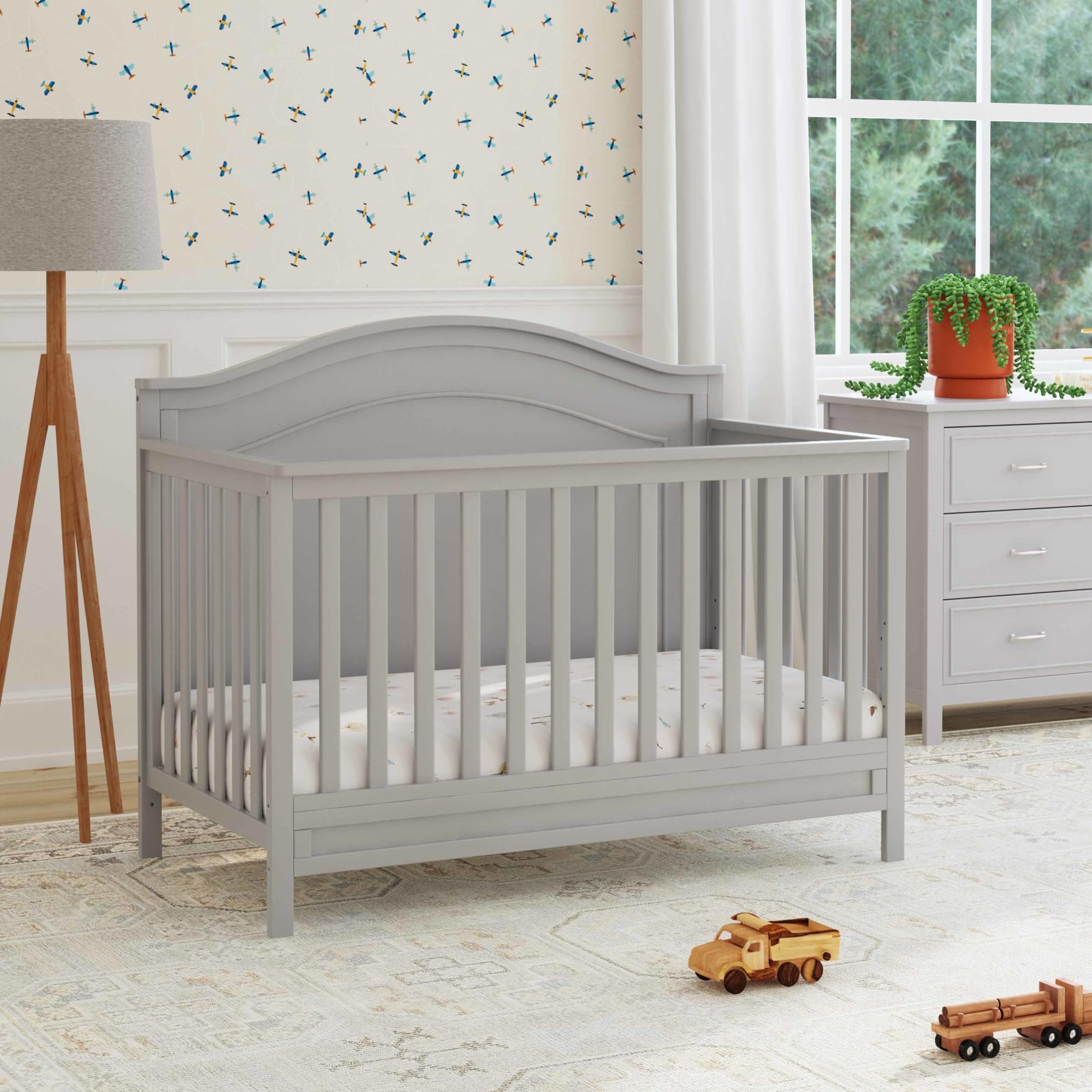 DaVinci Charlie 4-in-1 Convertible Baby Crib - GREENGUARD Gold Certified - Nursery & Toddler Bedroom Essential