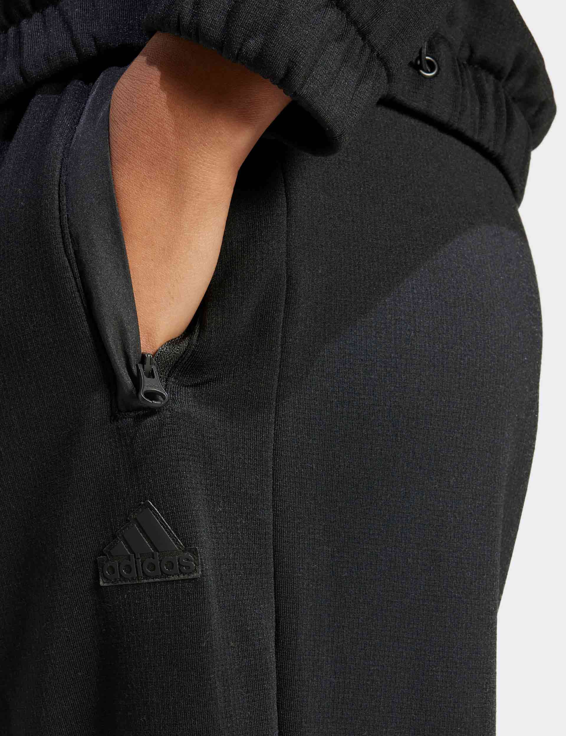 City Escape Fleece Joggers for Women - Soft & Comfortable Black Lounge Pants - Perfect for Yoga, Running, and Casual Wear