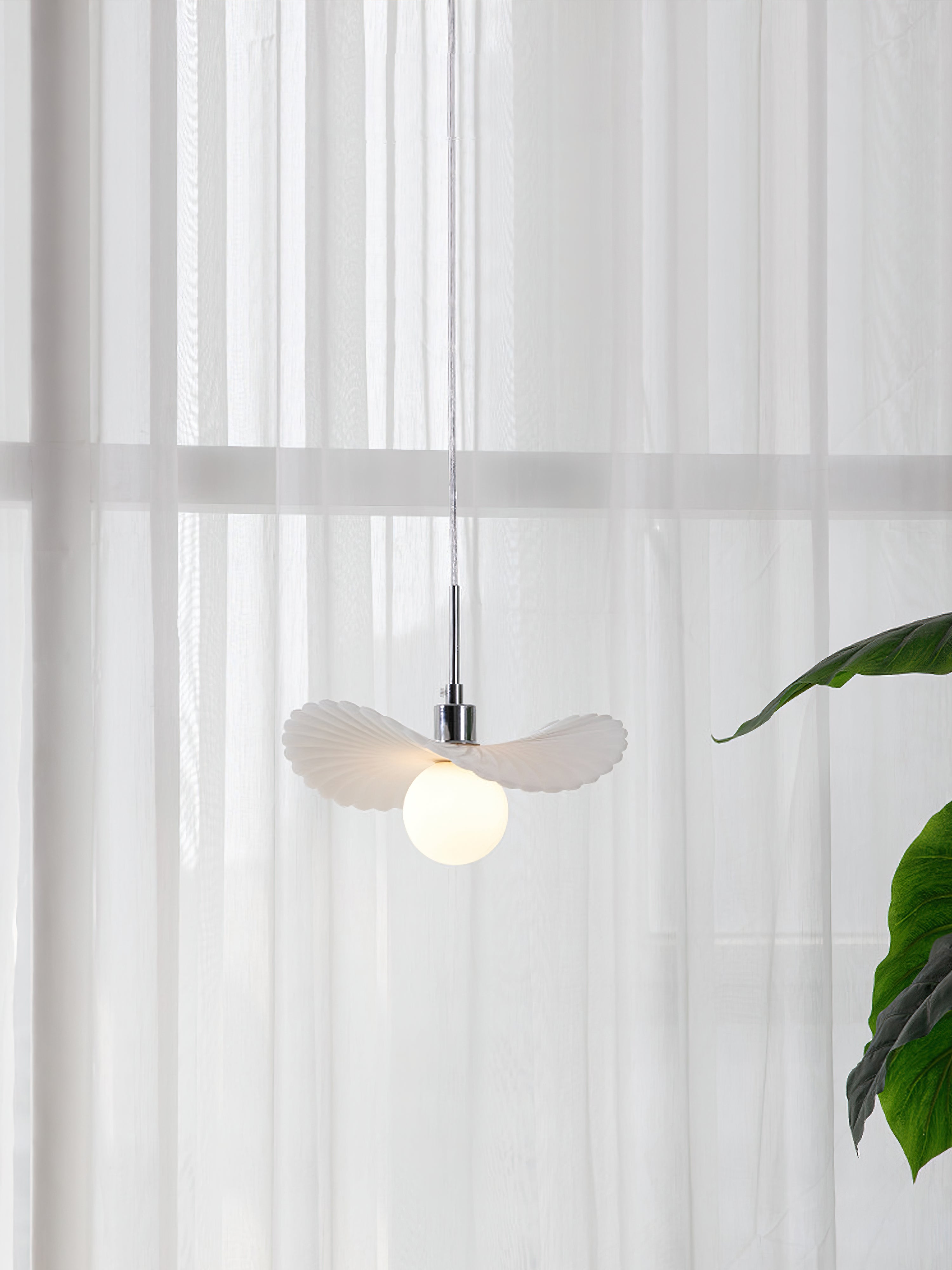 Handmade Chamomile Sombrero Pendant Light - Boho Chic Hanging Ceiling Lamp for Bedroom, Living Room & Dining Room Decor
