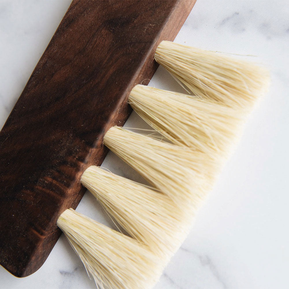 MT0995 Large Wooden Counter Brush - Heavy Duty Kitchen Scrub Brush for Cleaning Countertops, Sinks, and Stovetops - Natural Wood Handle & Durable Bristles - Perfect for Home, Restaurant, and Commercial Use