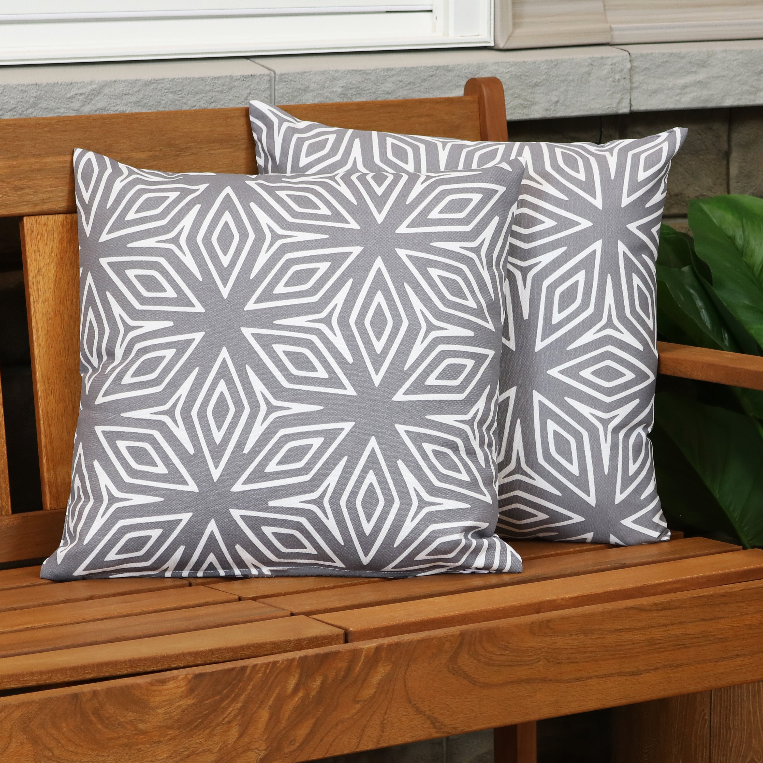 Stylish Sunnydaze Decorative Throw Pillows for Indoor & Outdoor Use - Perfect for Patio, Living Room, and Bedroom Decor