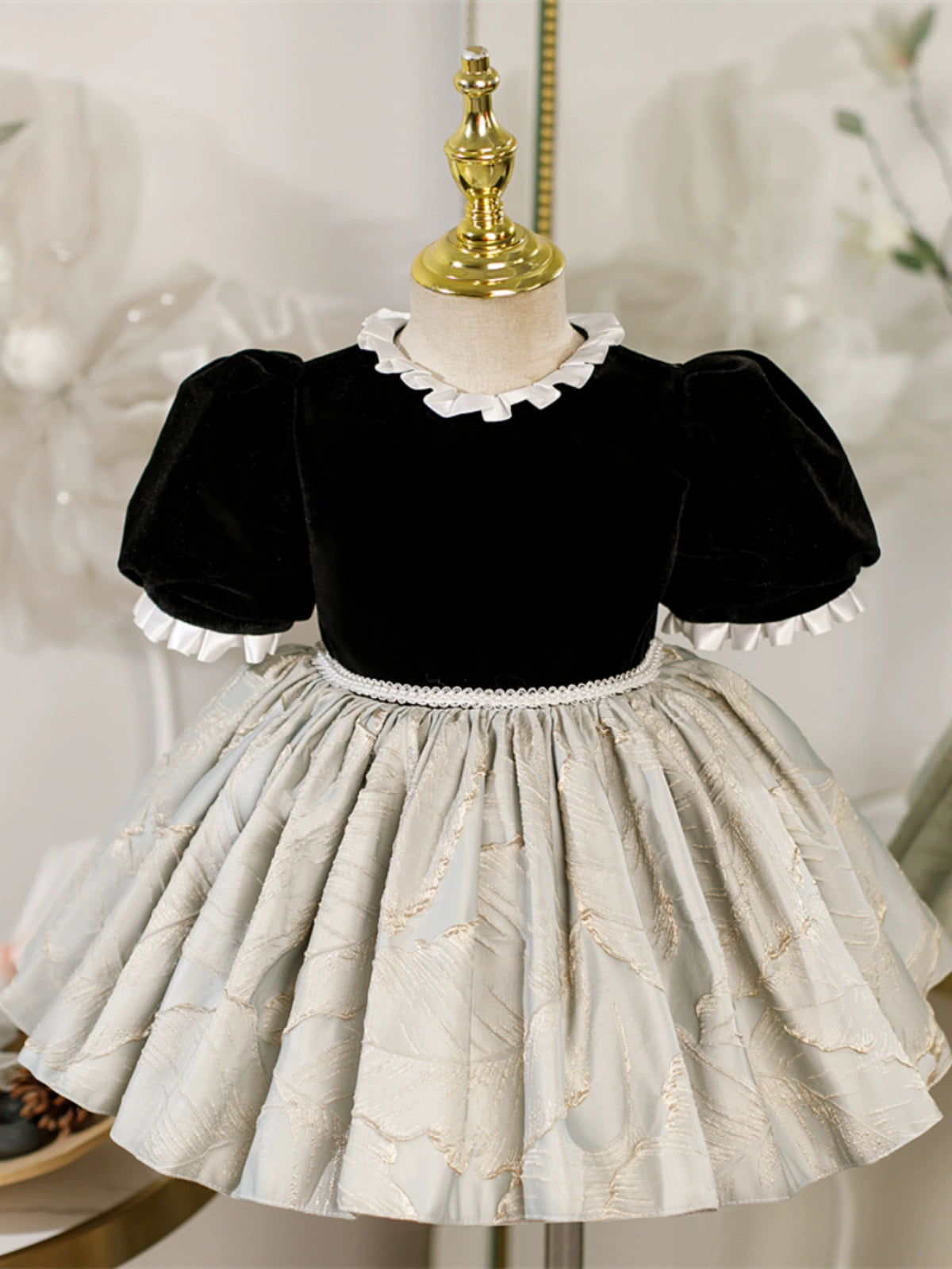 Black Princess Round Satin Flower Girl Dress - Elegant Formal Occasion Wear for Weddings, Parties & Special Events