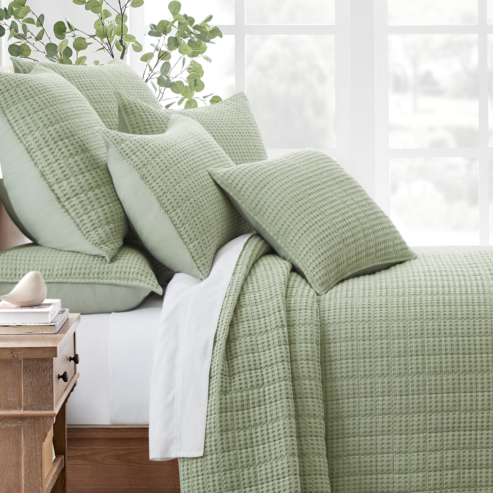 Mills Waffle Square Pillow - Soft & Stylish Decorative Throw Pillow for Couch, Bed, Sofa - Perfect for Living Room, Bedroom & Home Decor
