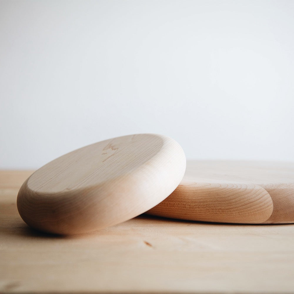 Premium Round Maple Wood Cutting Board - Natural, Durable & Eco-Friendly for Kitchen, Charcuterie & Serving - Perfect for Home Chefs & Entertaining