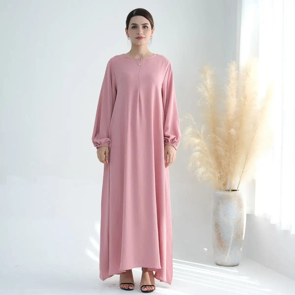 Elegant Muslim Women's Cuff Sleeve Abaya Dress - Modest Islamic Prayer Dress for Daily Wear & Special Occasions