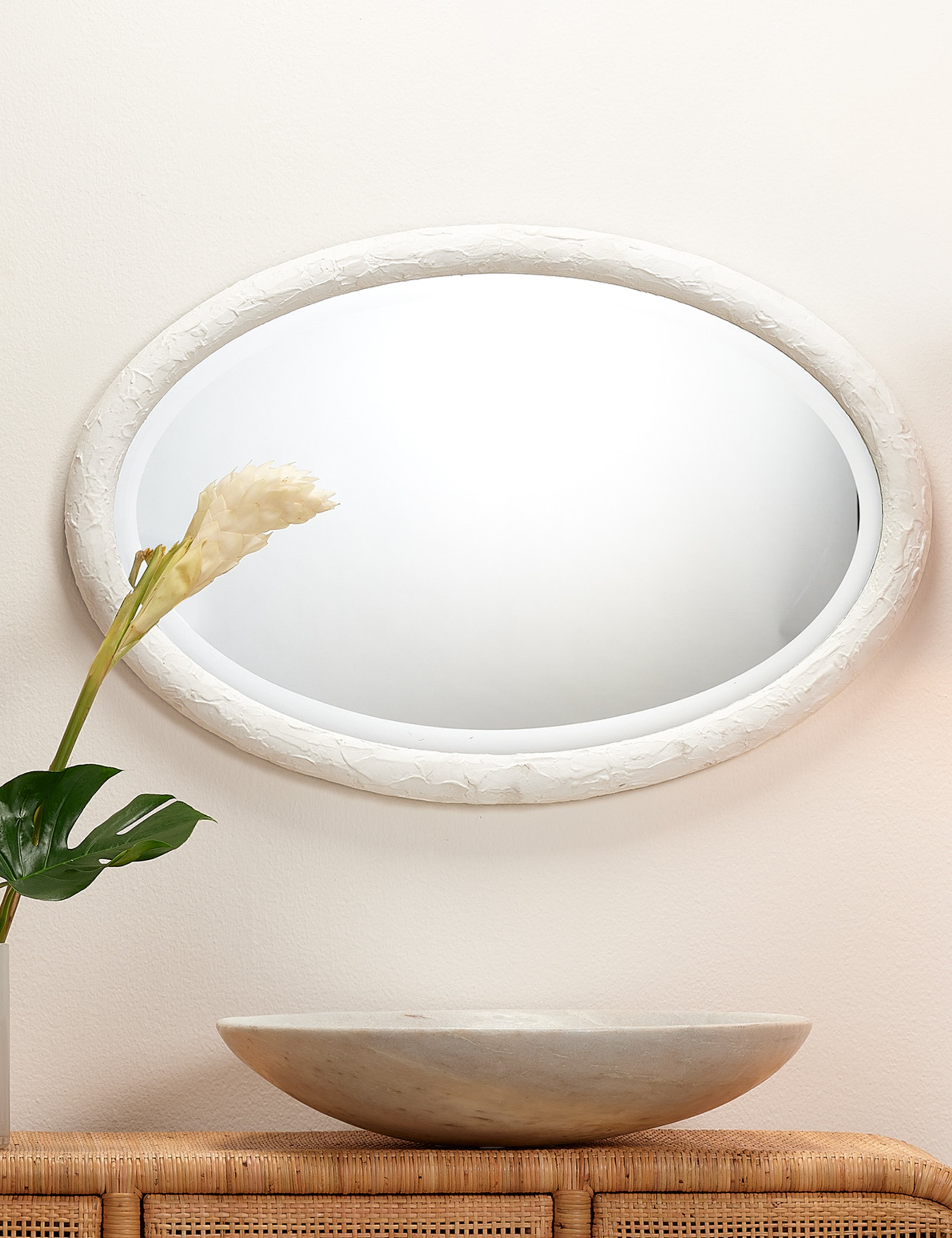 Demna Oval Mirror - Modern Decorative Wall Mirror for Living Room, Bedroom, Bathroom | Elegant Home Decor & Stylish Interior Design Accent